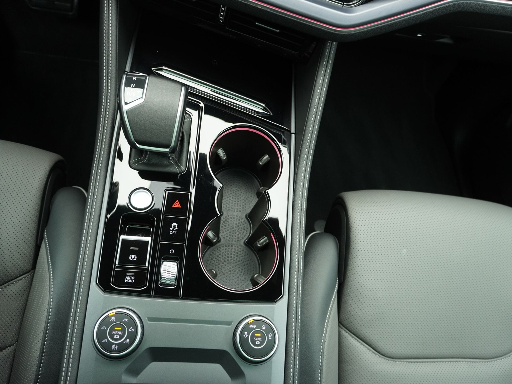 listing desktop thumbnail image 15