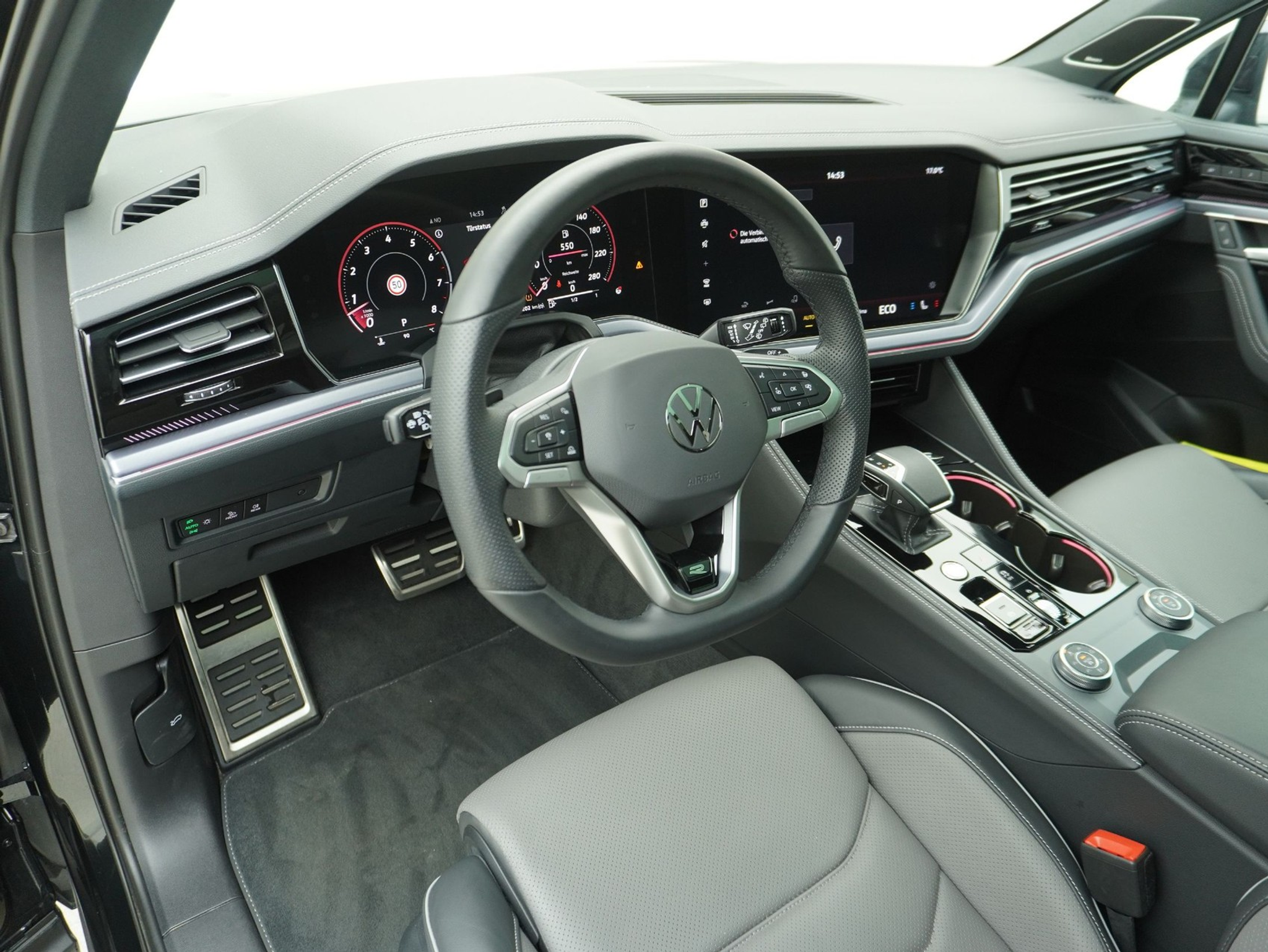 listing desktop thumbnail image 9