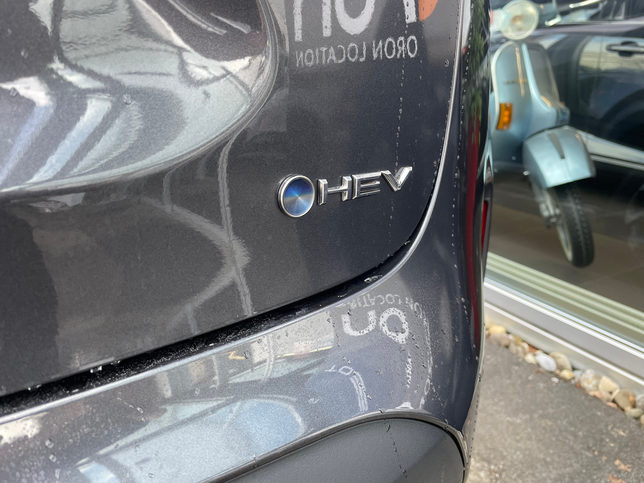 listing desktop thumbnail image 8