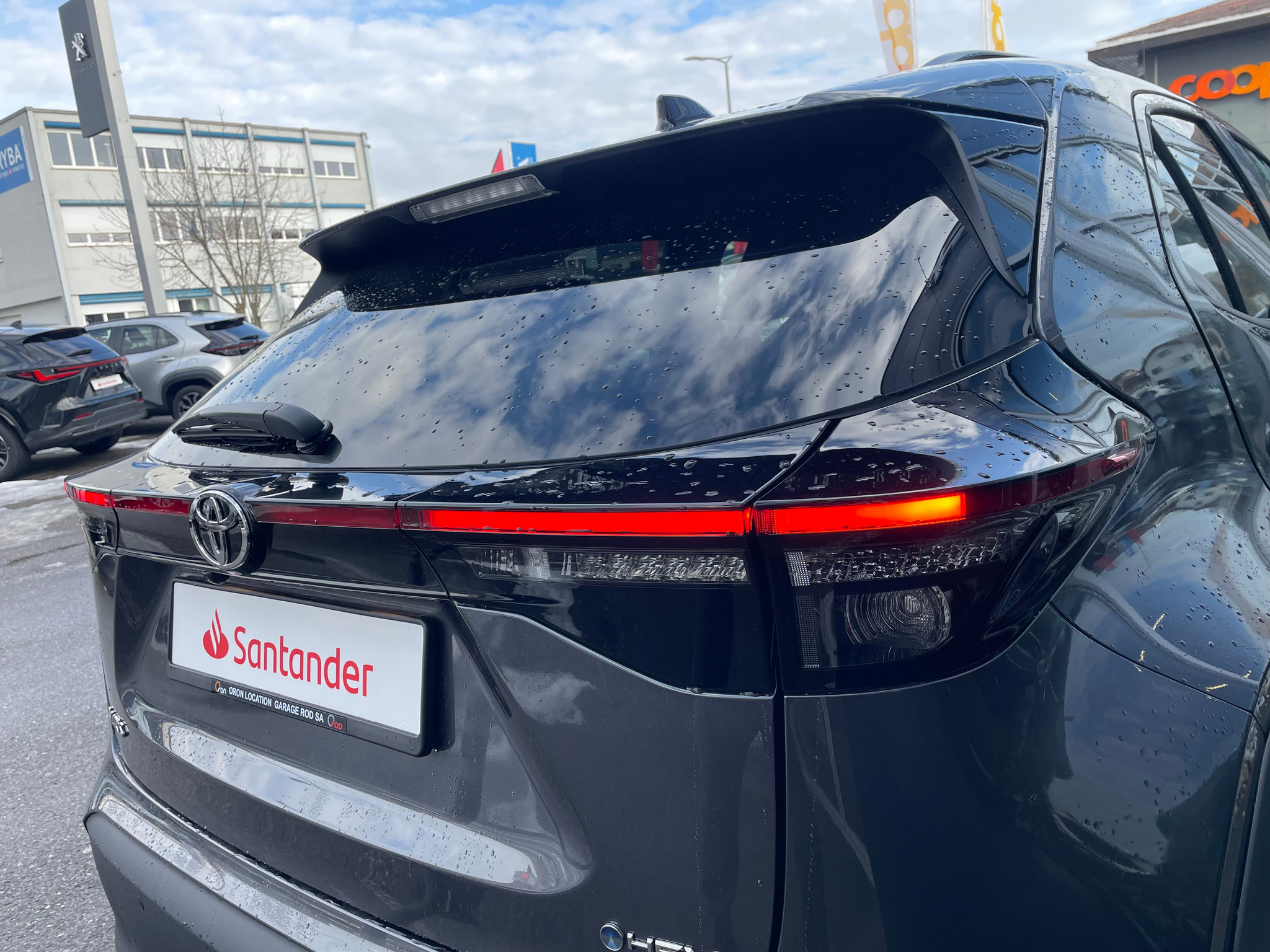 listing desktop thumbnail image 7