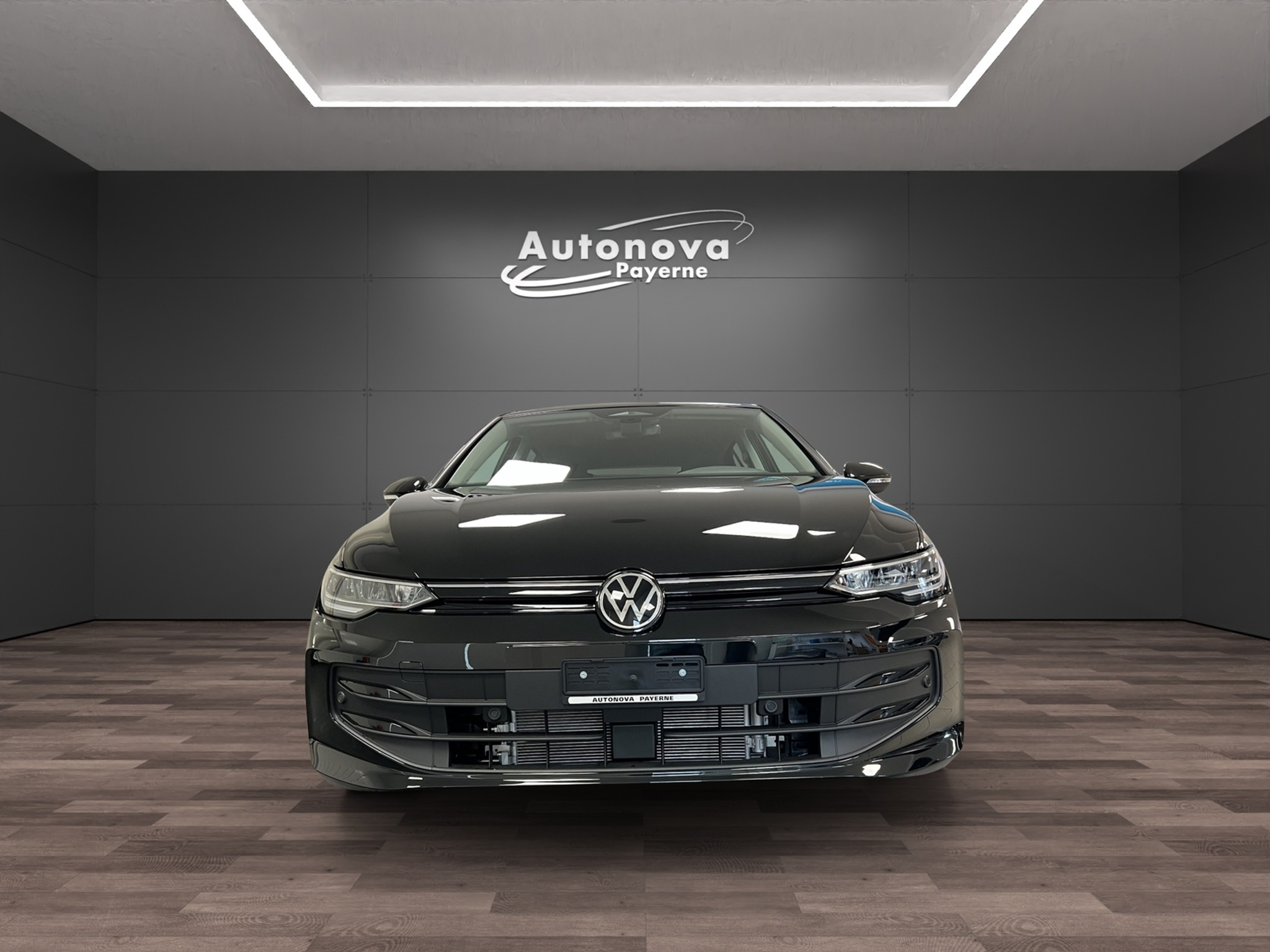 listing desktop thumbnail image 1