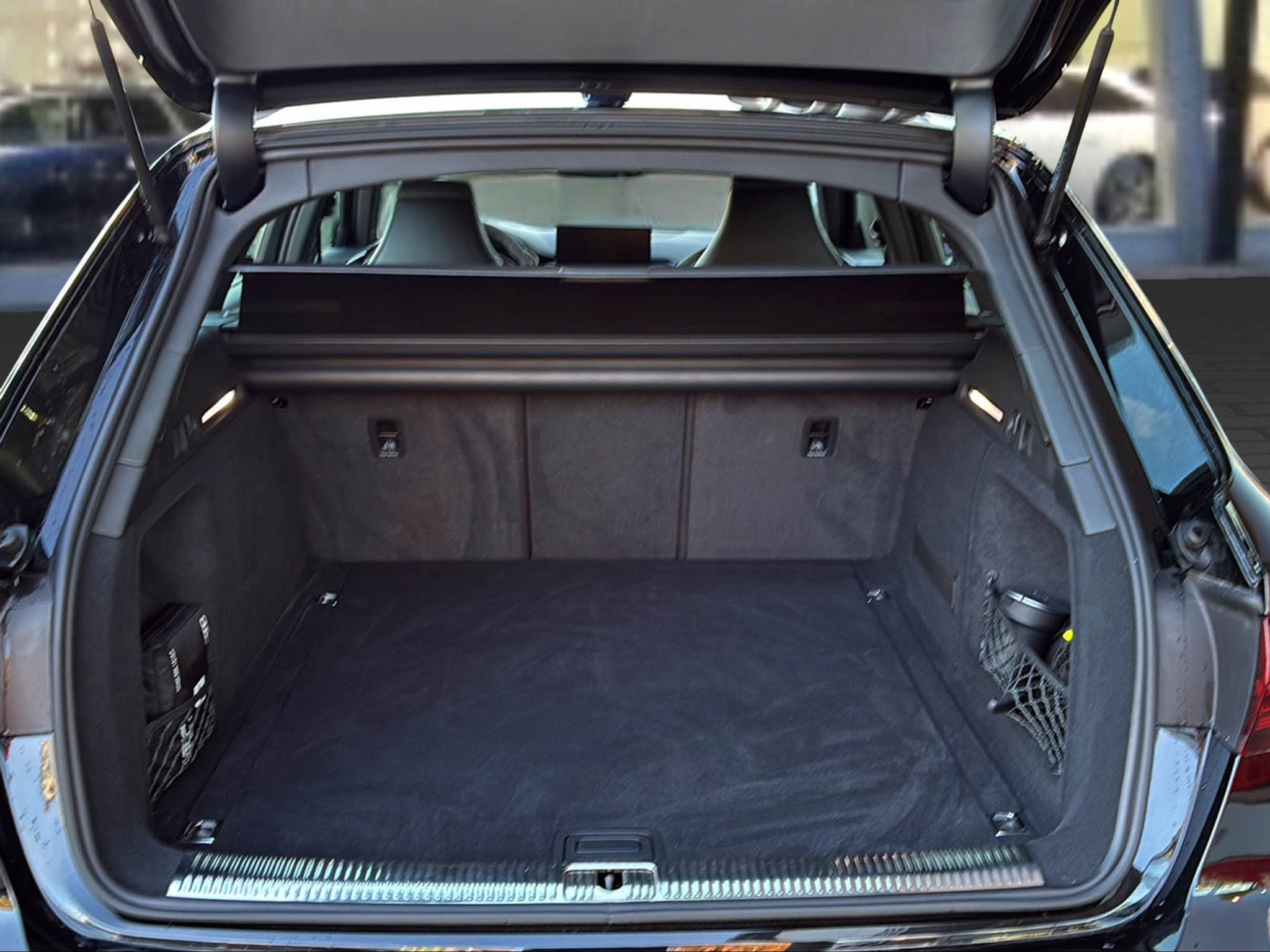 listing desktop thumbnail image 5