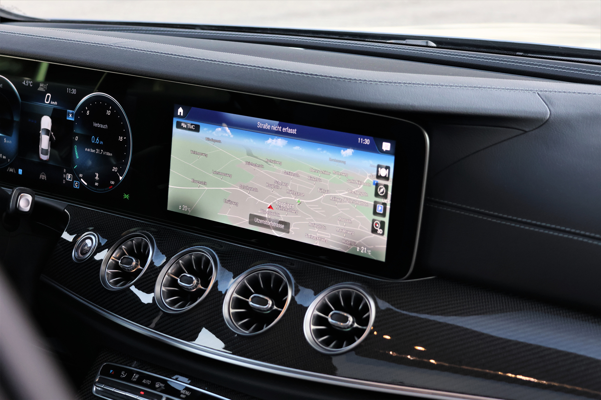 listing desktop thumbnail image 16