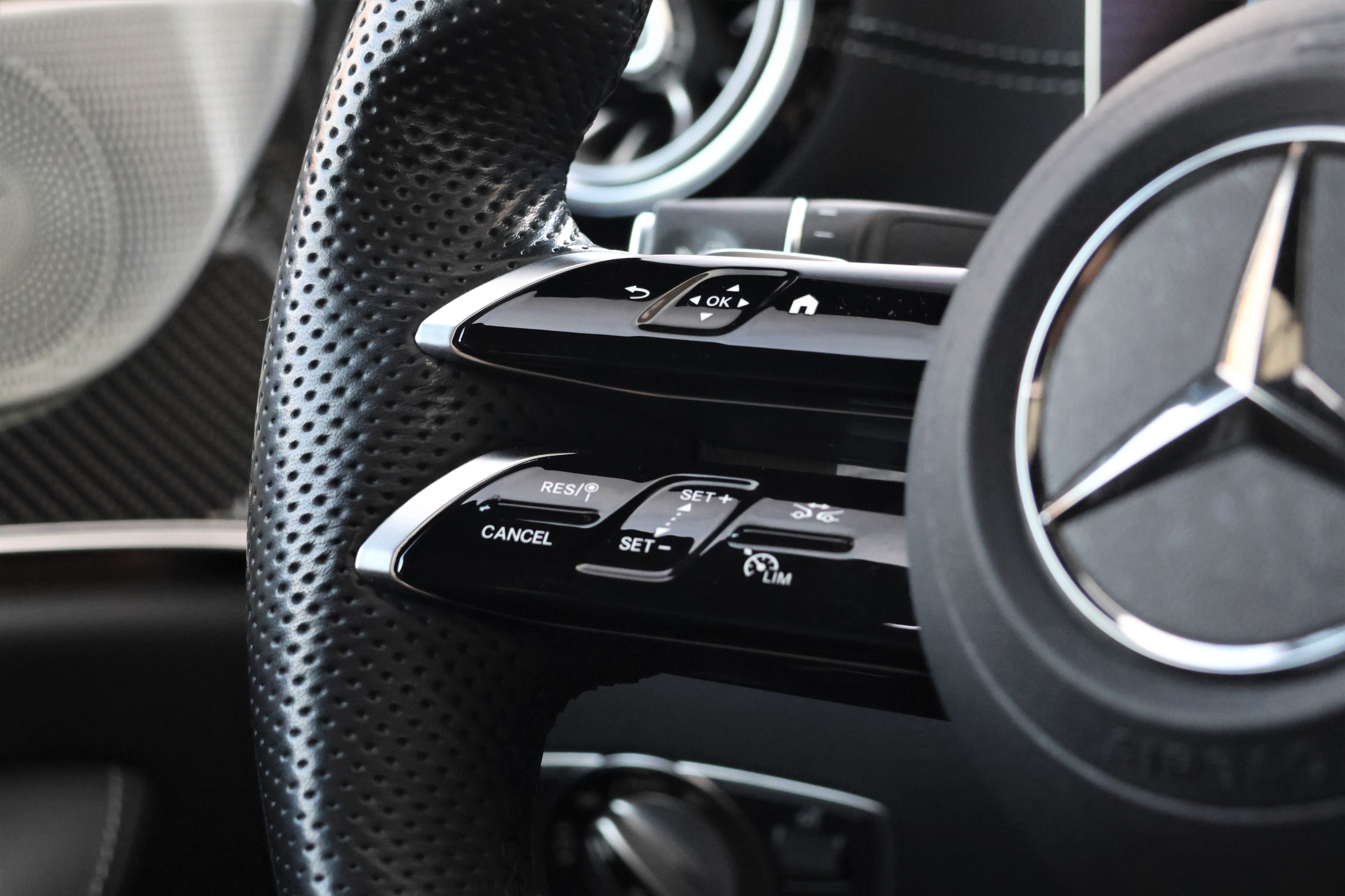 listing desktop thumbnail image 14