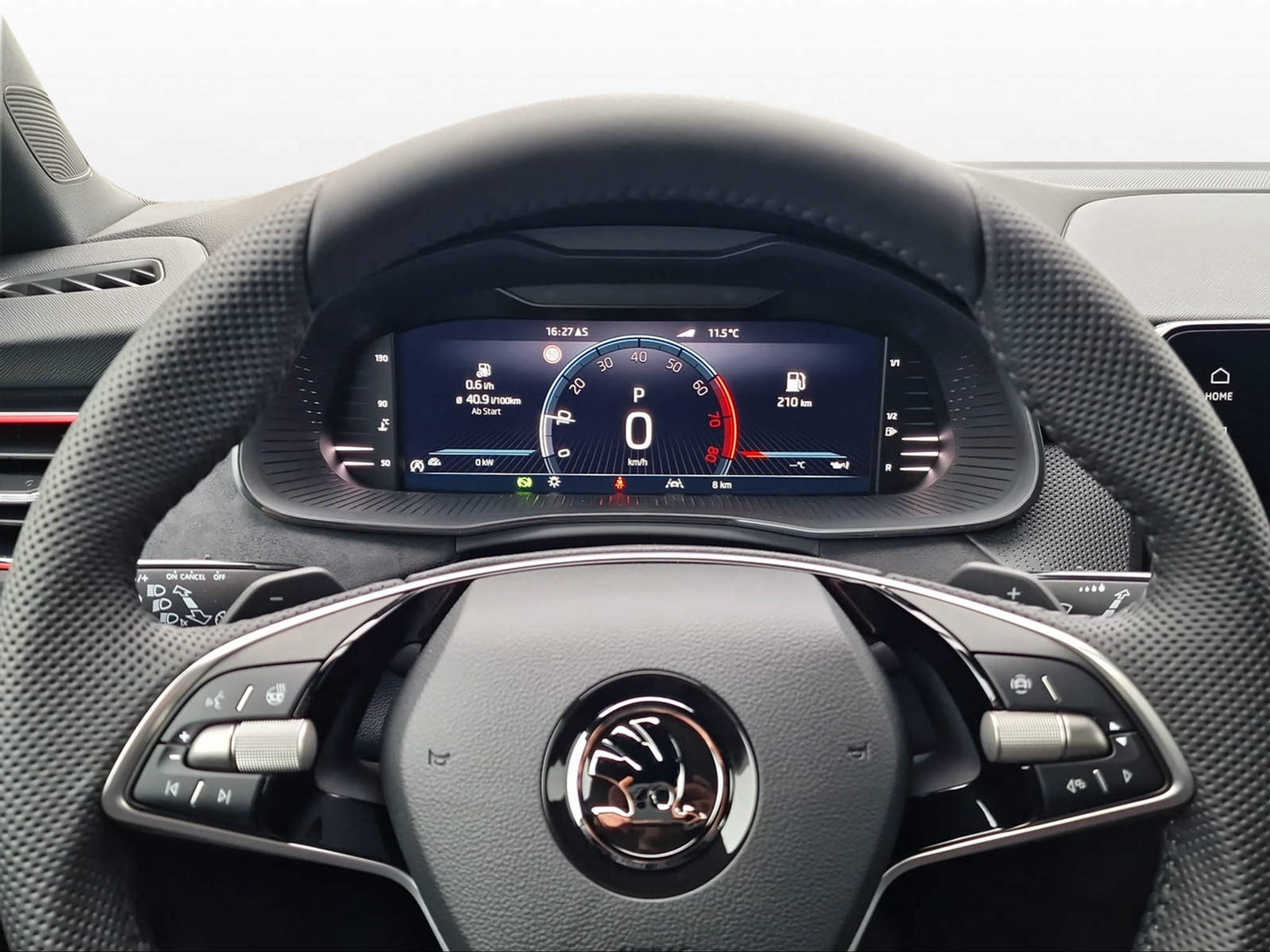 listing desktop thumbnail image 4