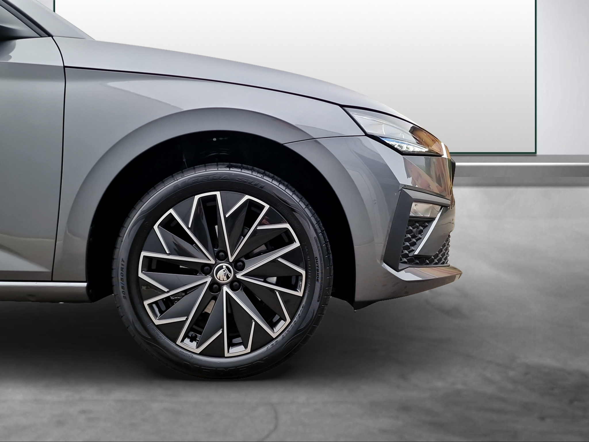 listing desktop thumbnail image 14