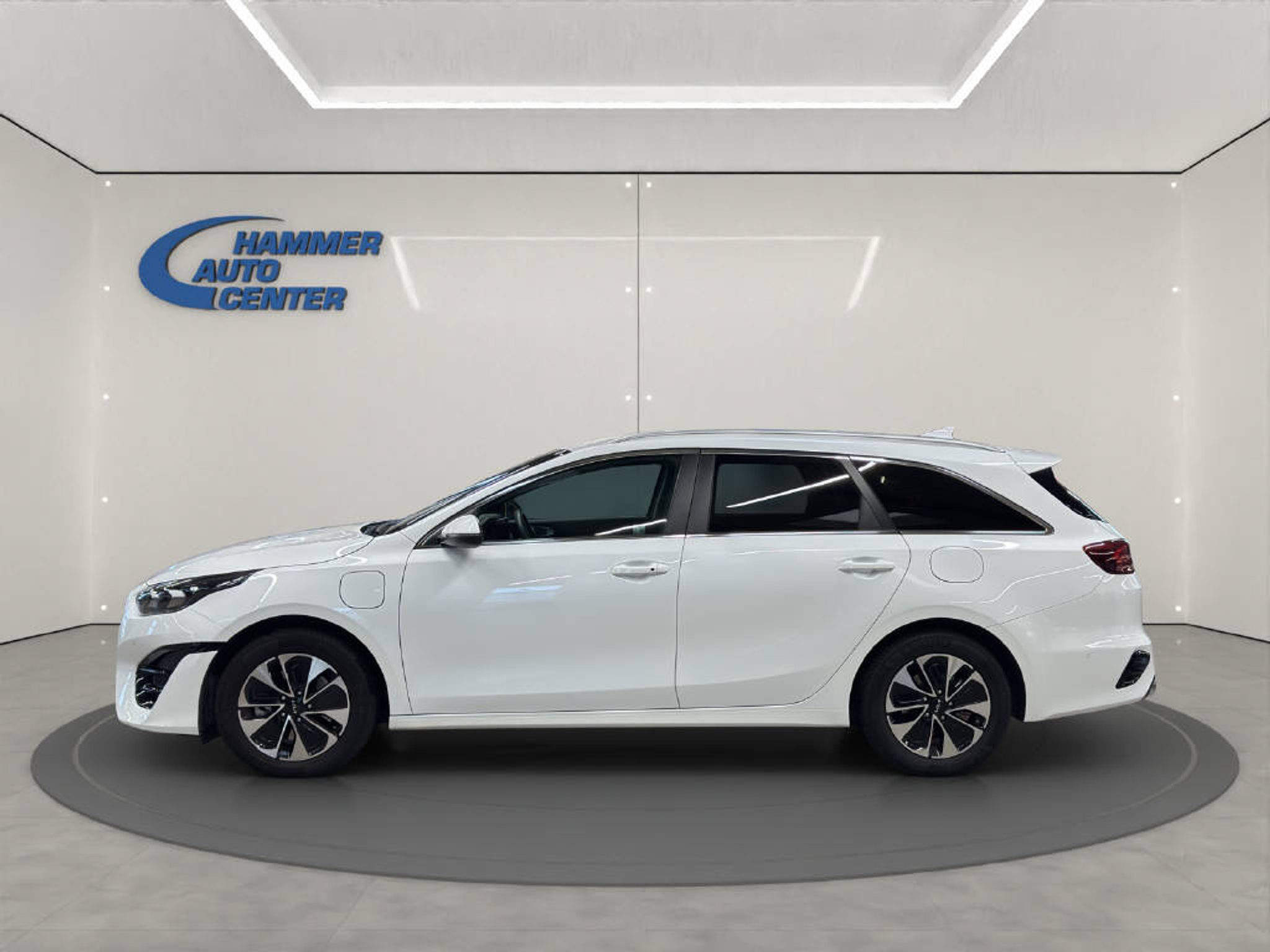 listing desktop thumbnail image 1