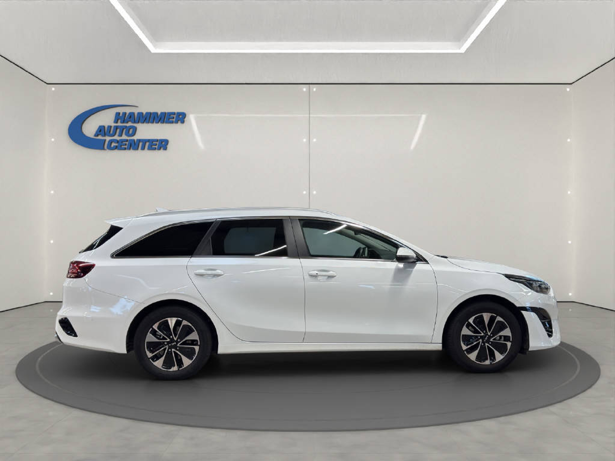 listing desktop thumbnail image 3