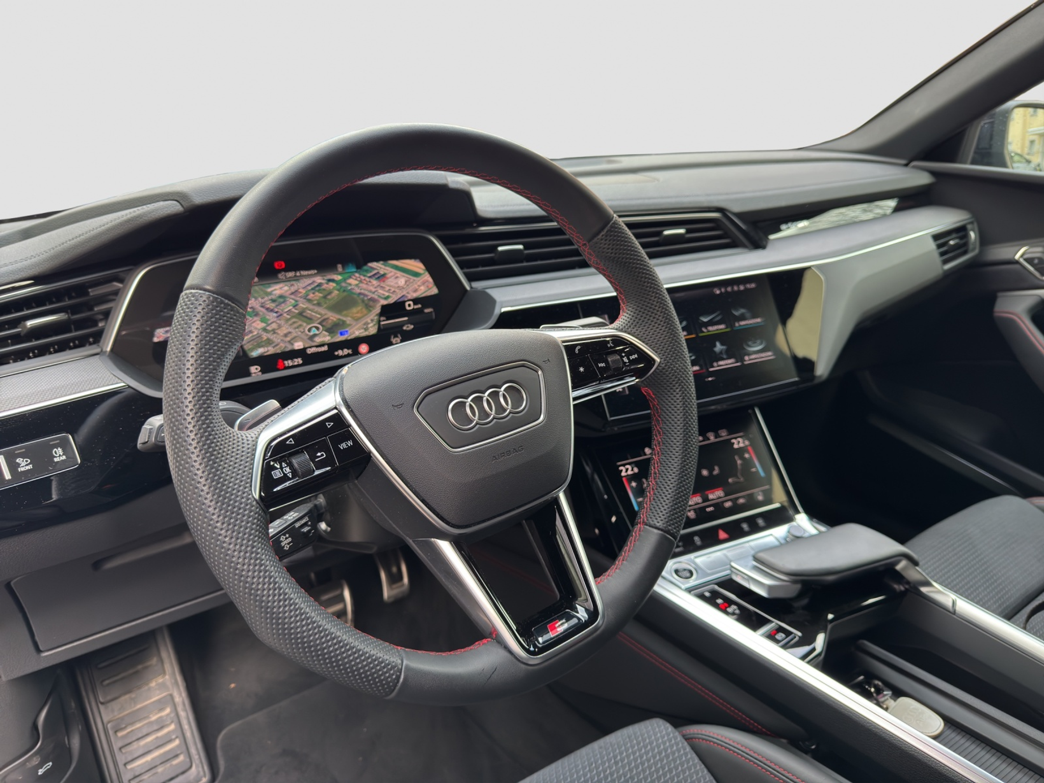 listing desktop thumbnail image 6