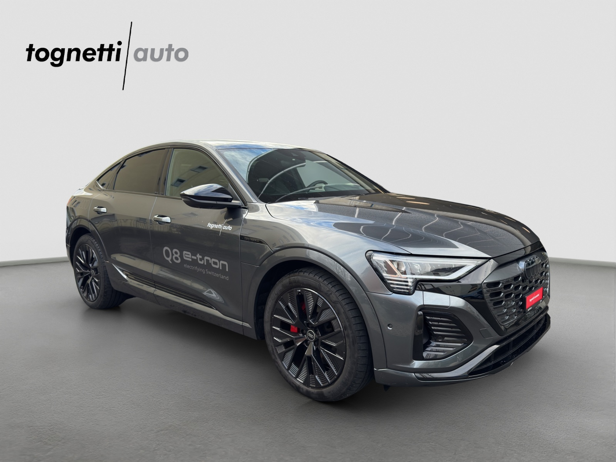 listing desktop thumbnail image 1