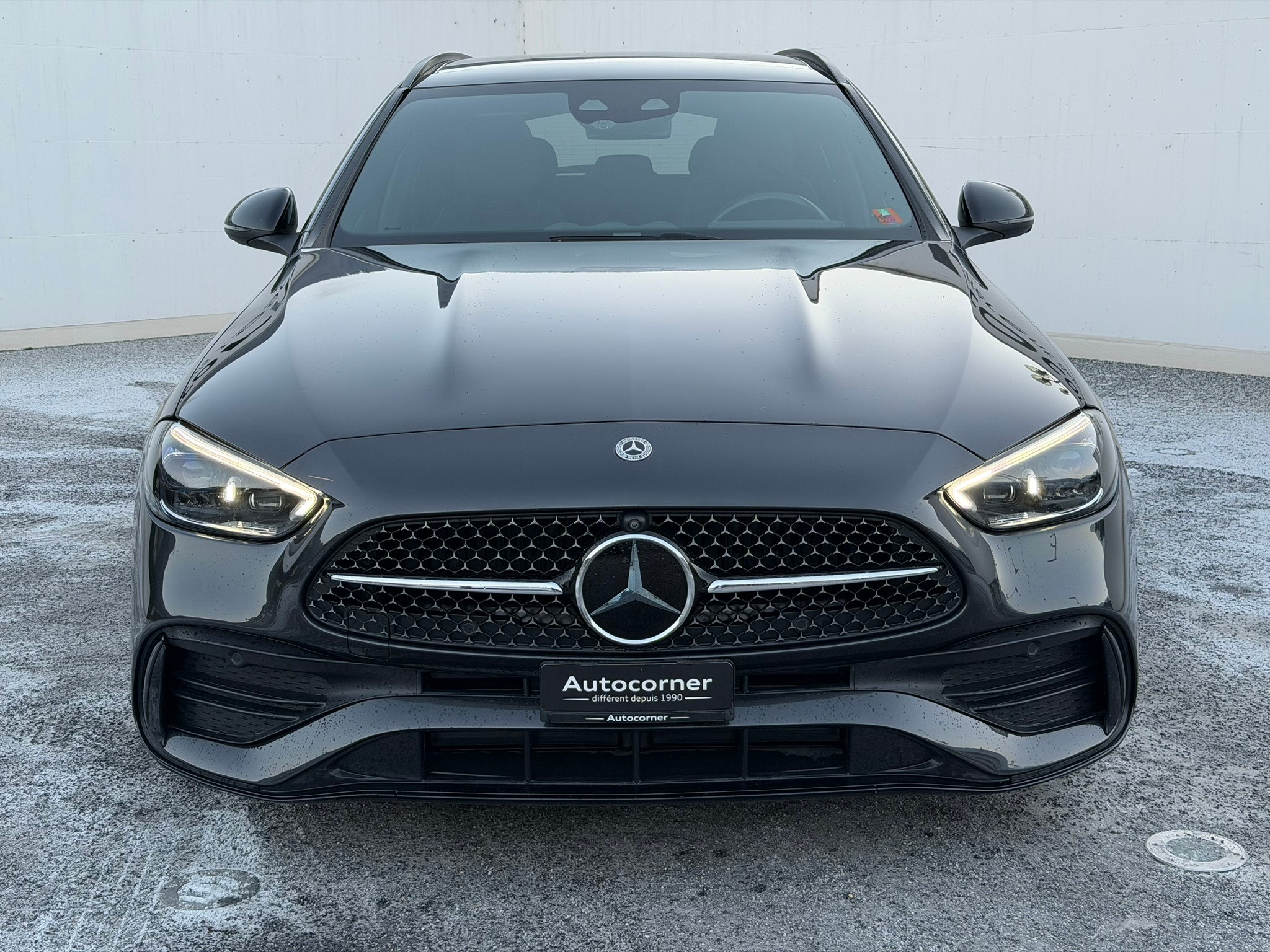 listing desktop thumbnail image 4