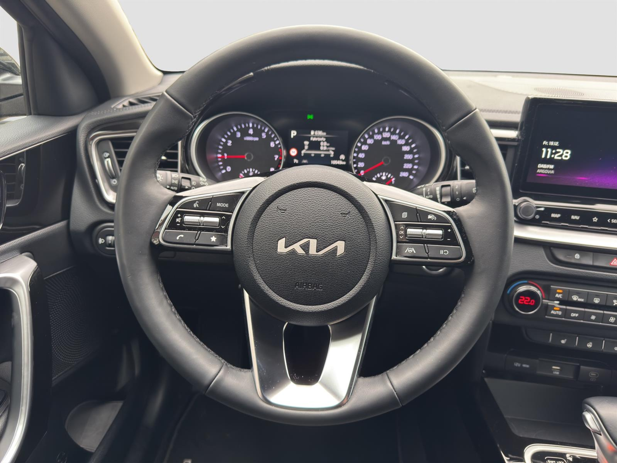 listing desktop thumbnail image 9