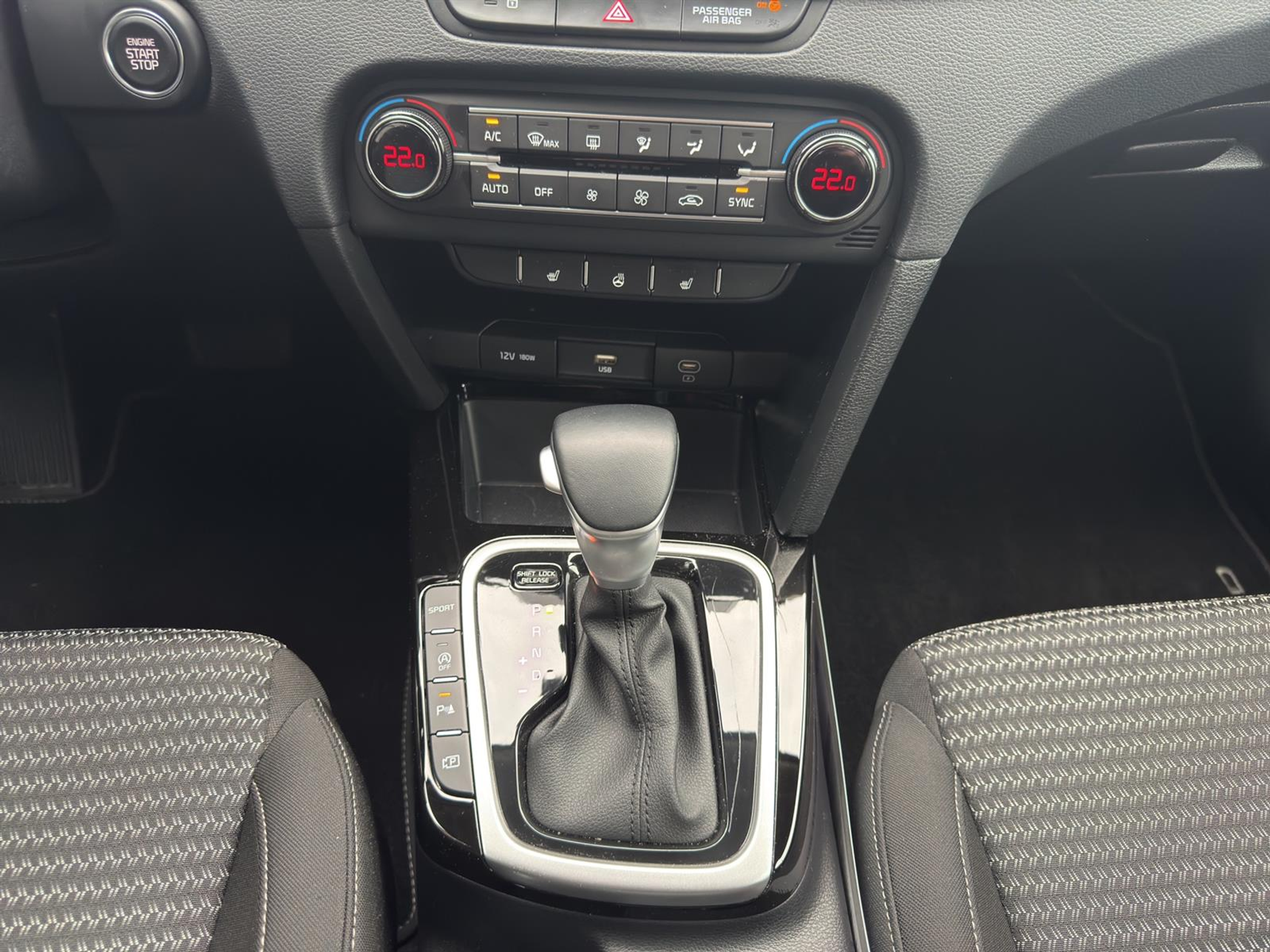 listing desktop thumbnail image 10