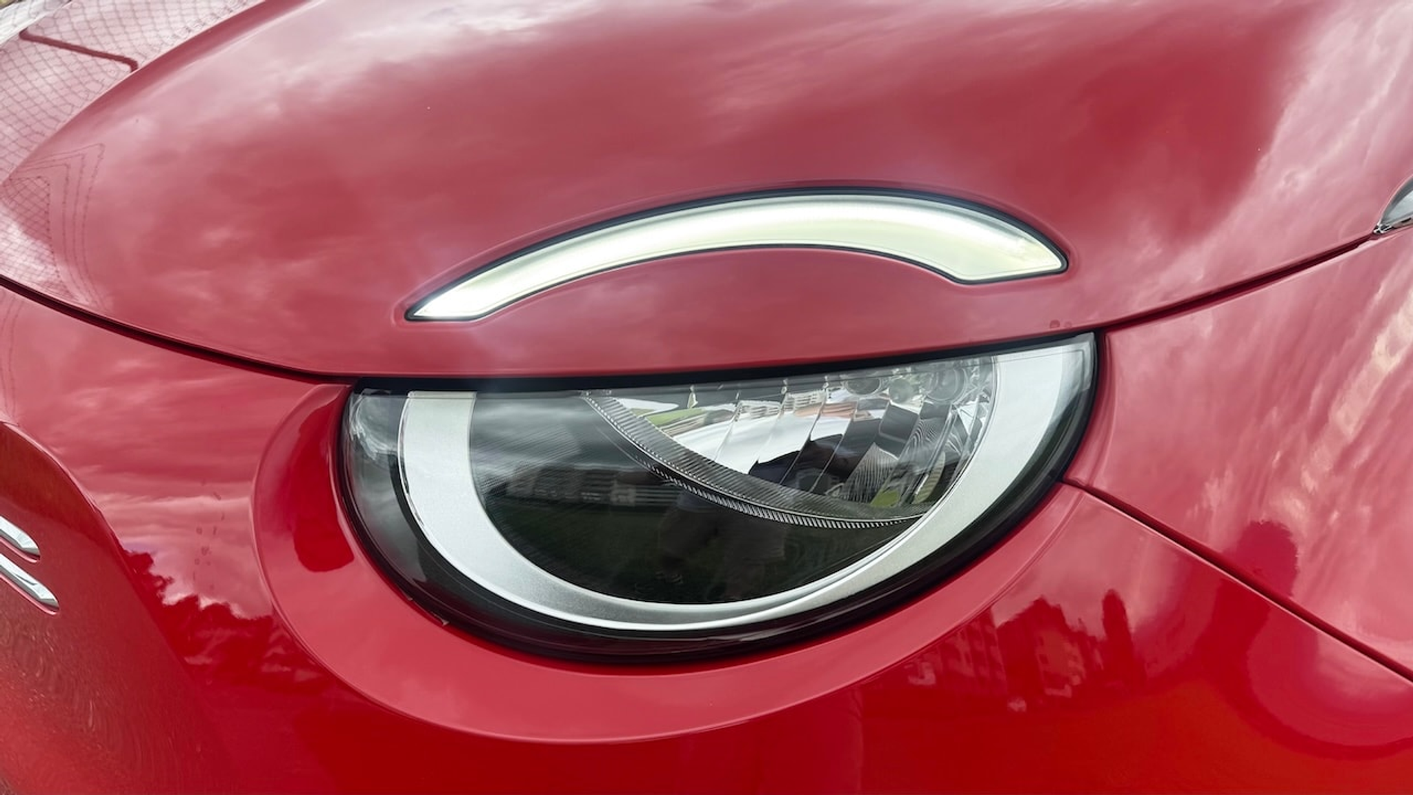 listing desktop thumbnail image 9