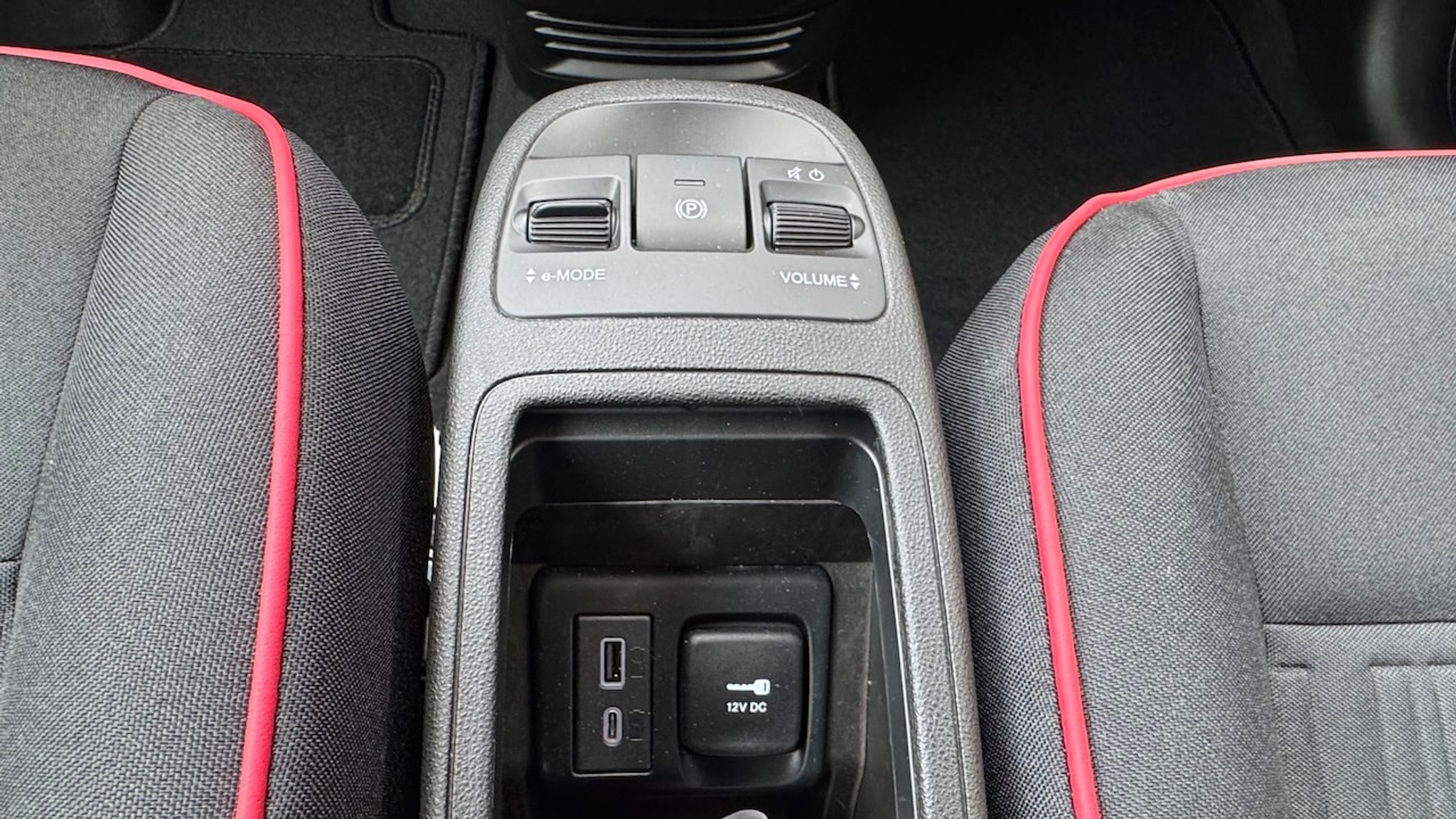 listing desktop thumbnail image 23