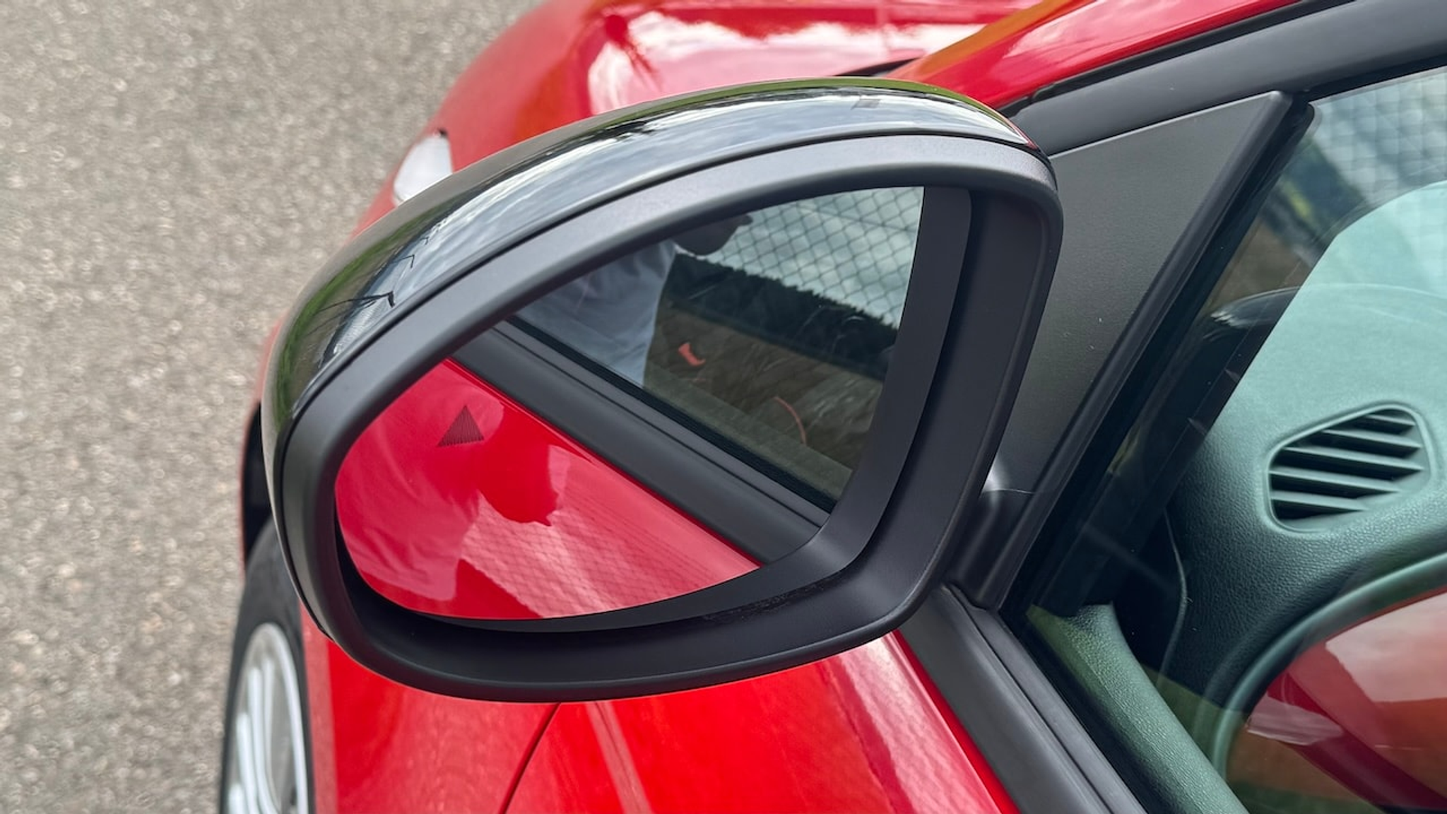 listing desktop thumbnail image 13