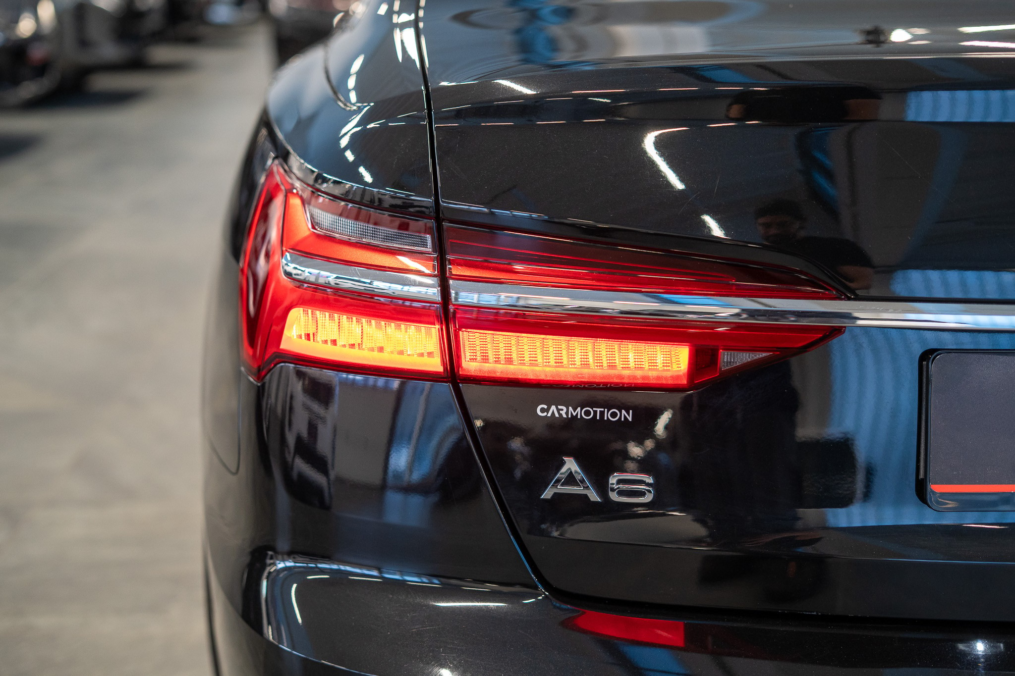 listing desktop thumbnail image 23