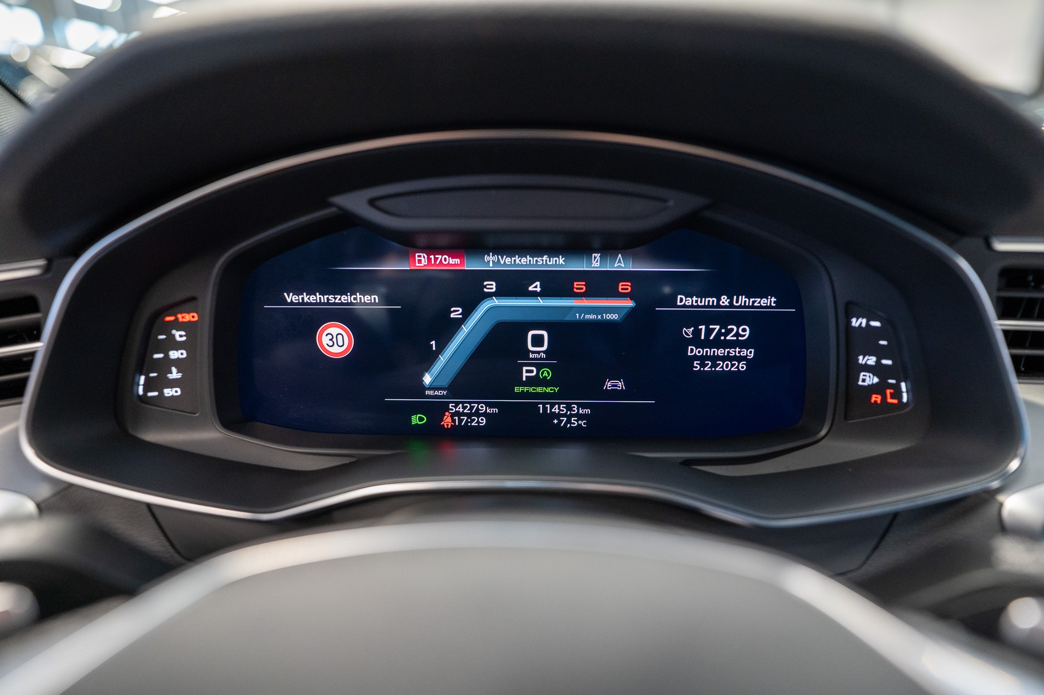 listing desktop thumbnail image 18