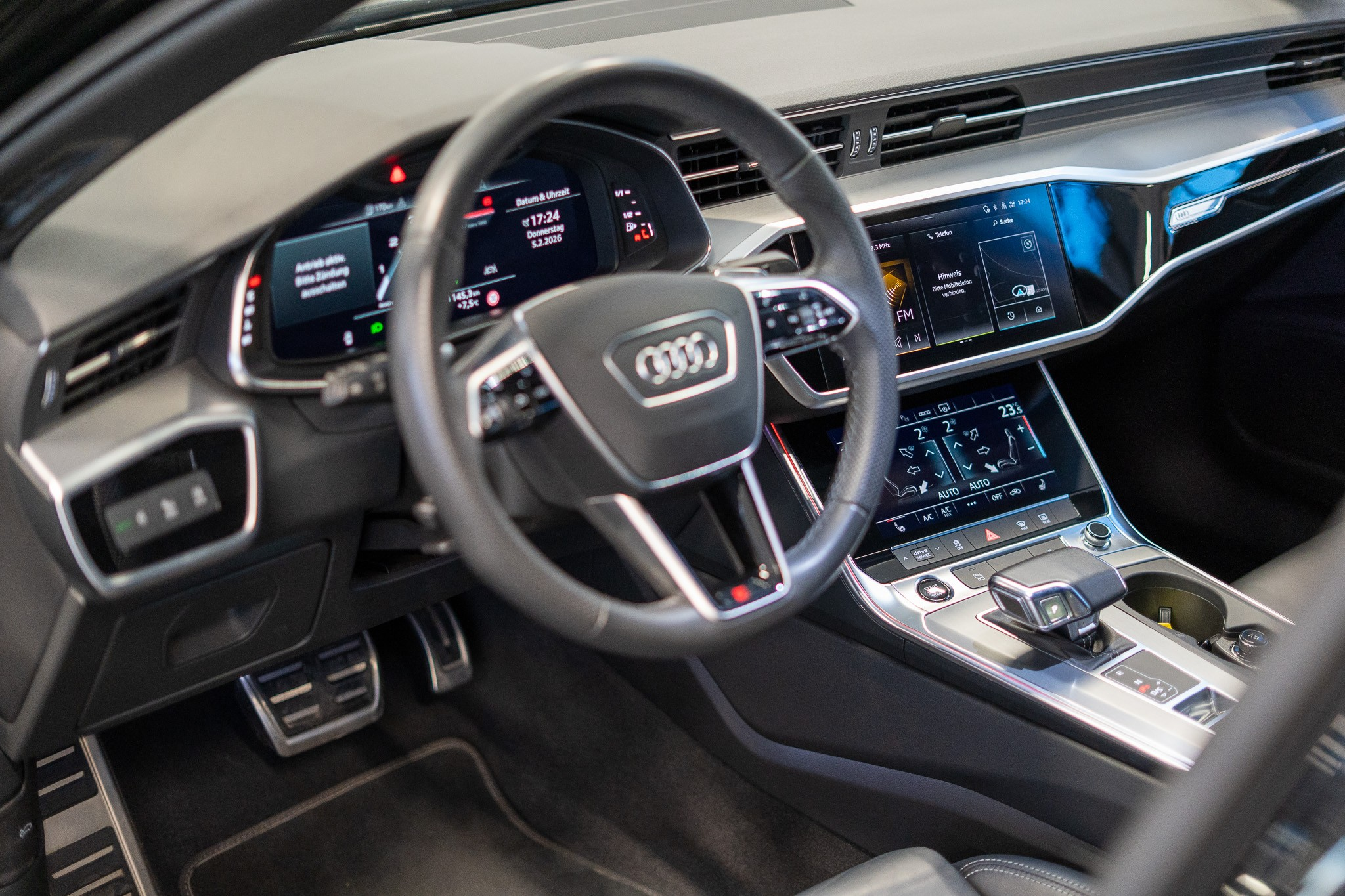 listing desktop thumbnail image 8