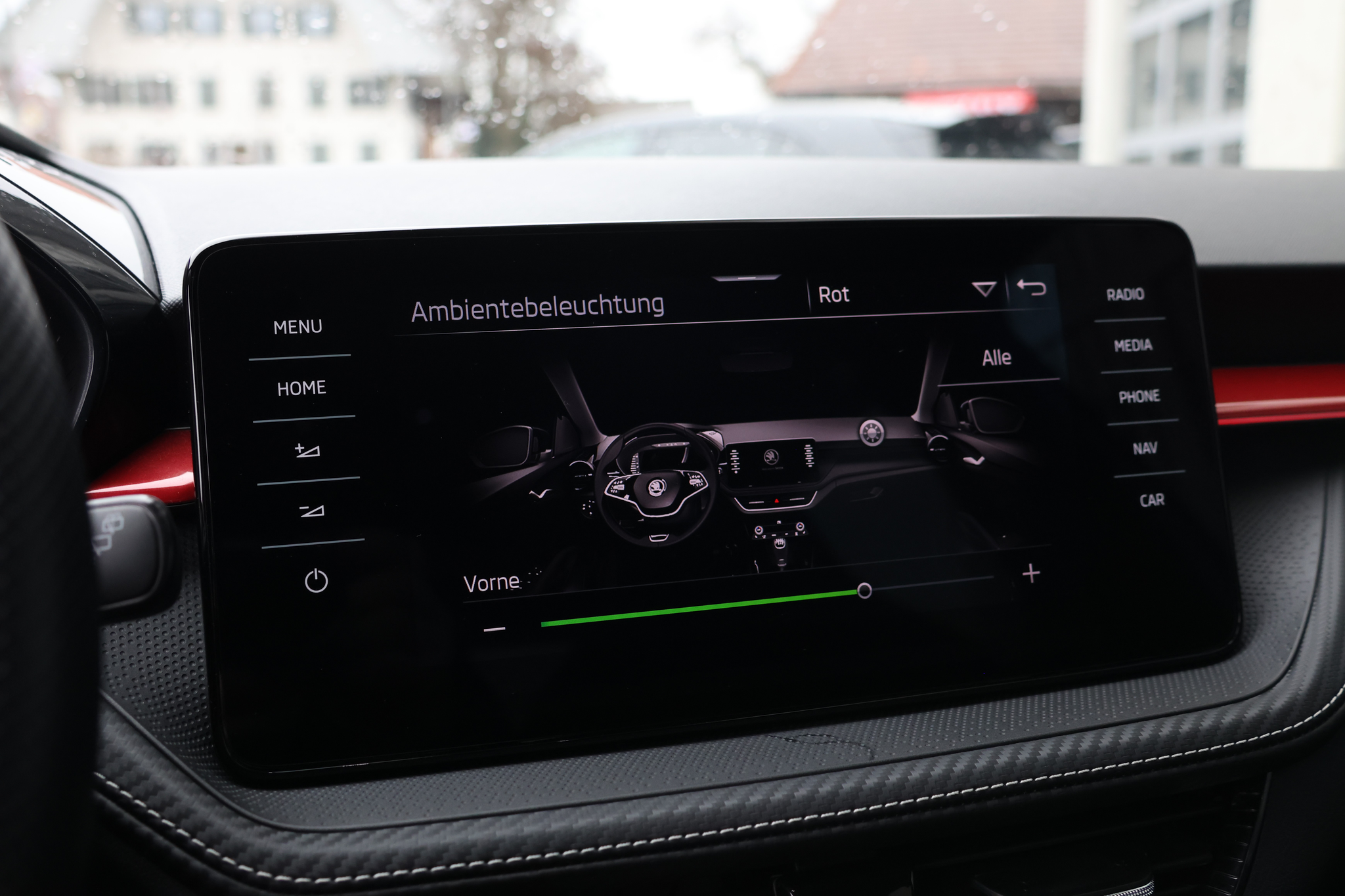 listing desktop thumbnail image 25