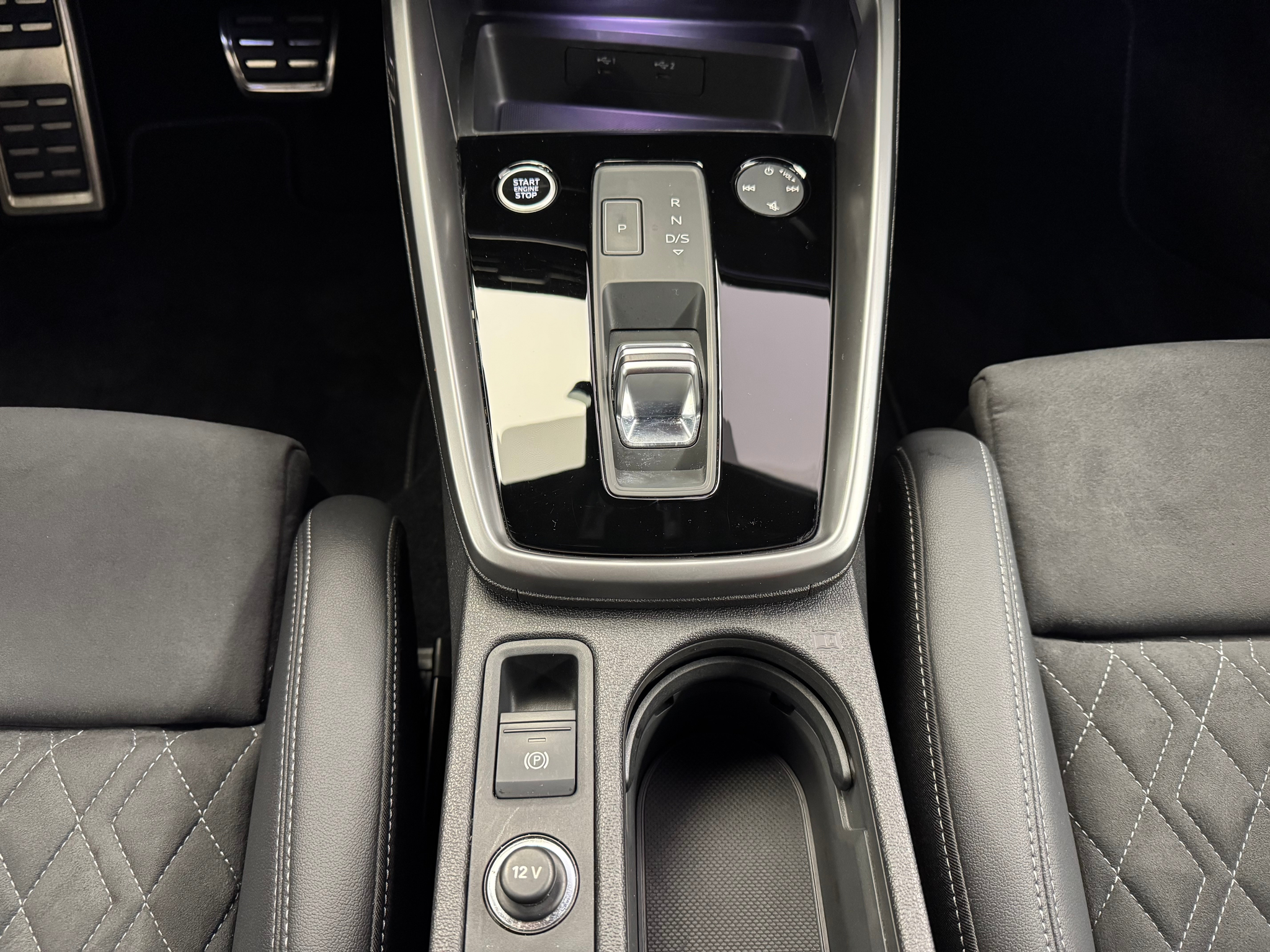 listing desktop thumbnail image 13