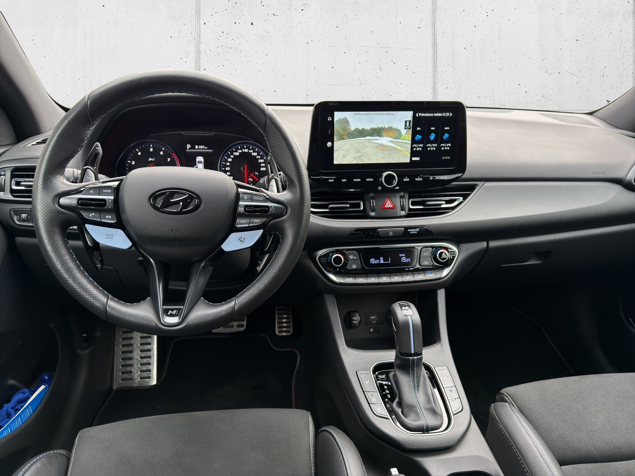 listing desktop thumbnail image 13