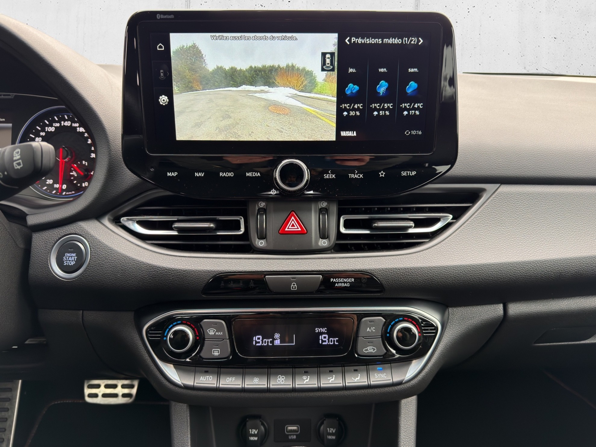 listing desktop thumbnail image 20