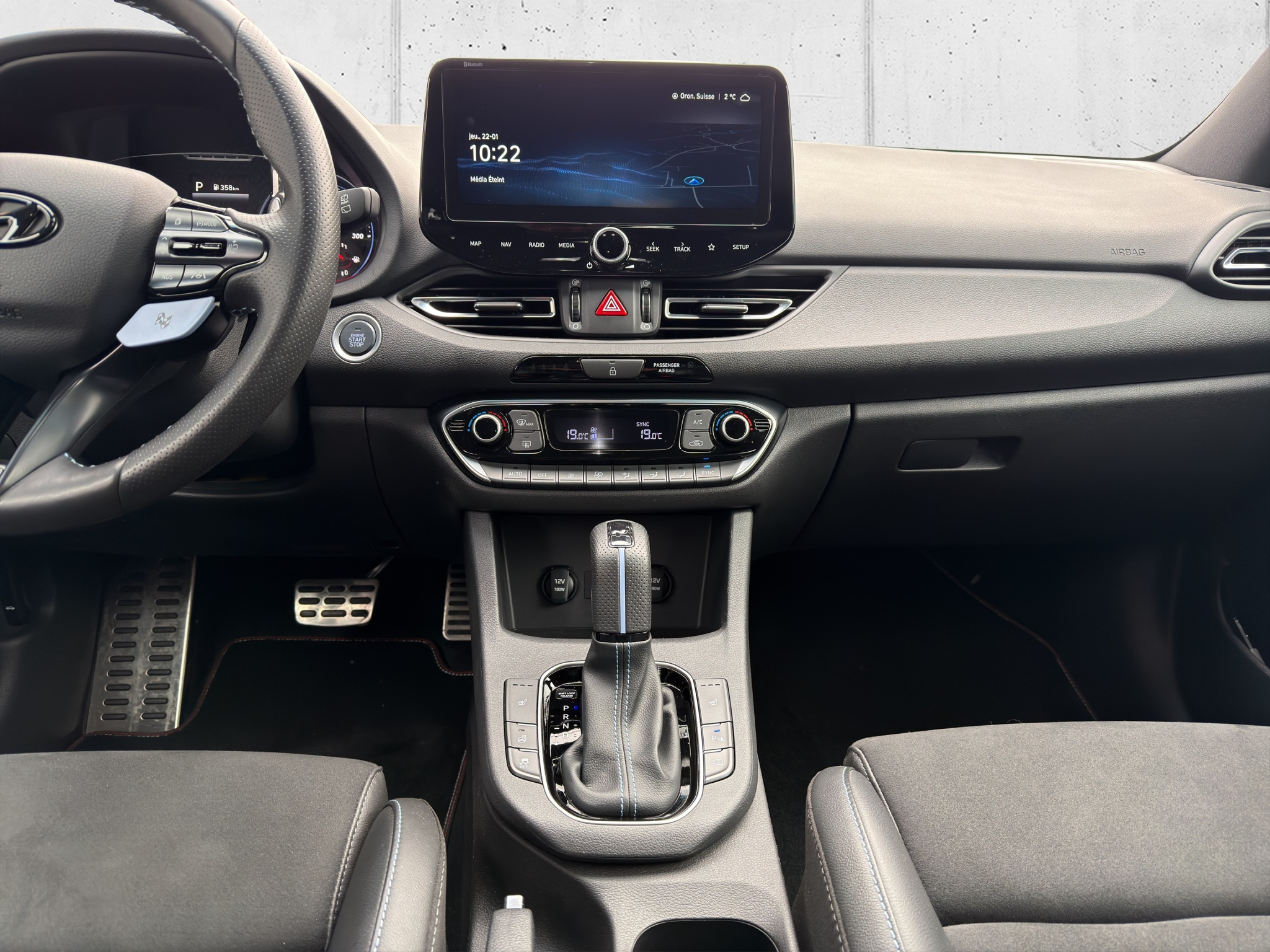 listing desktop thumbnail image 19