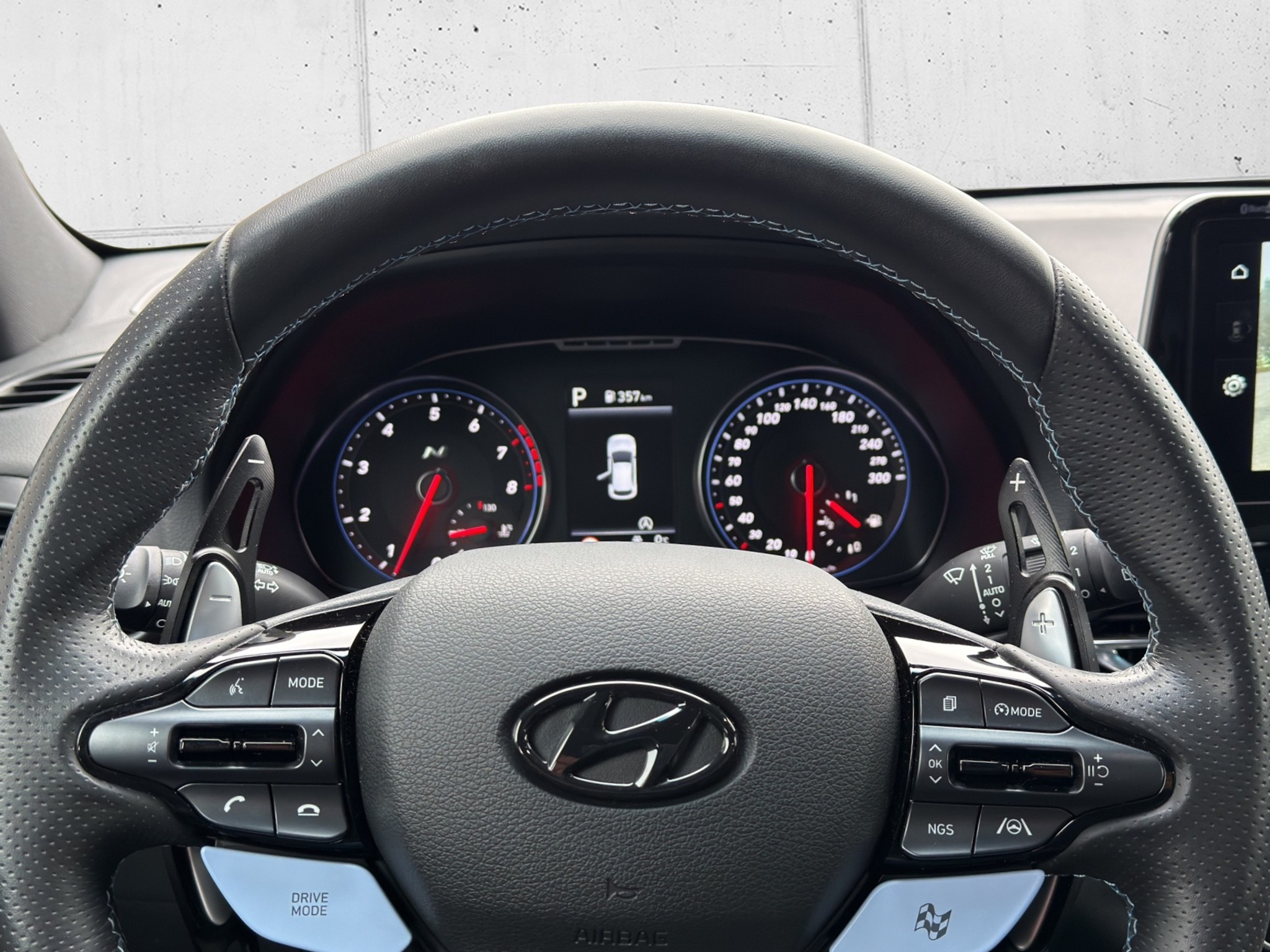 listing desktop thumbnail image 15