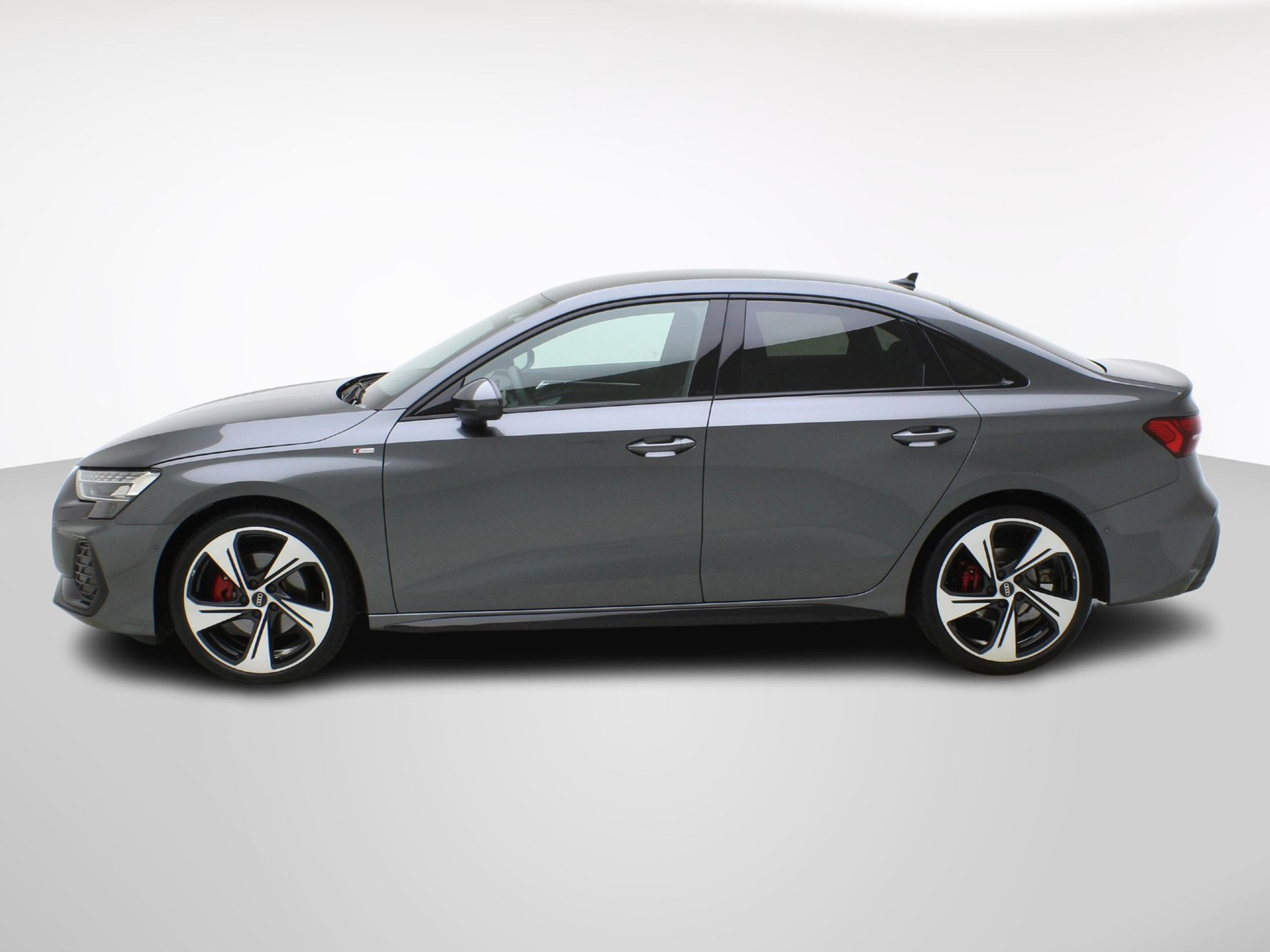 listing desktop thumbnail image 2