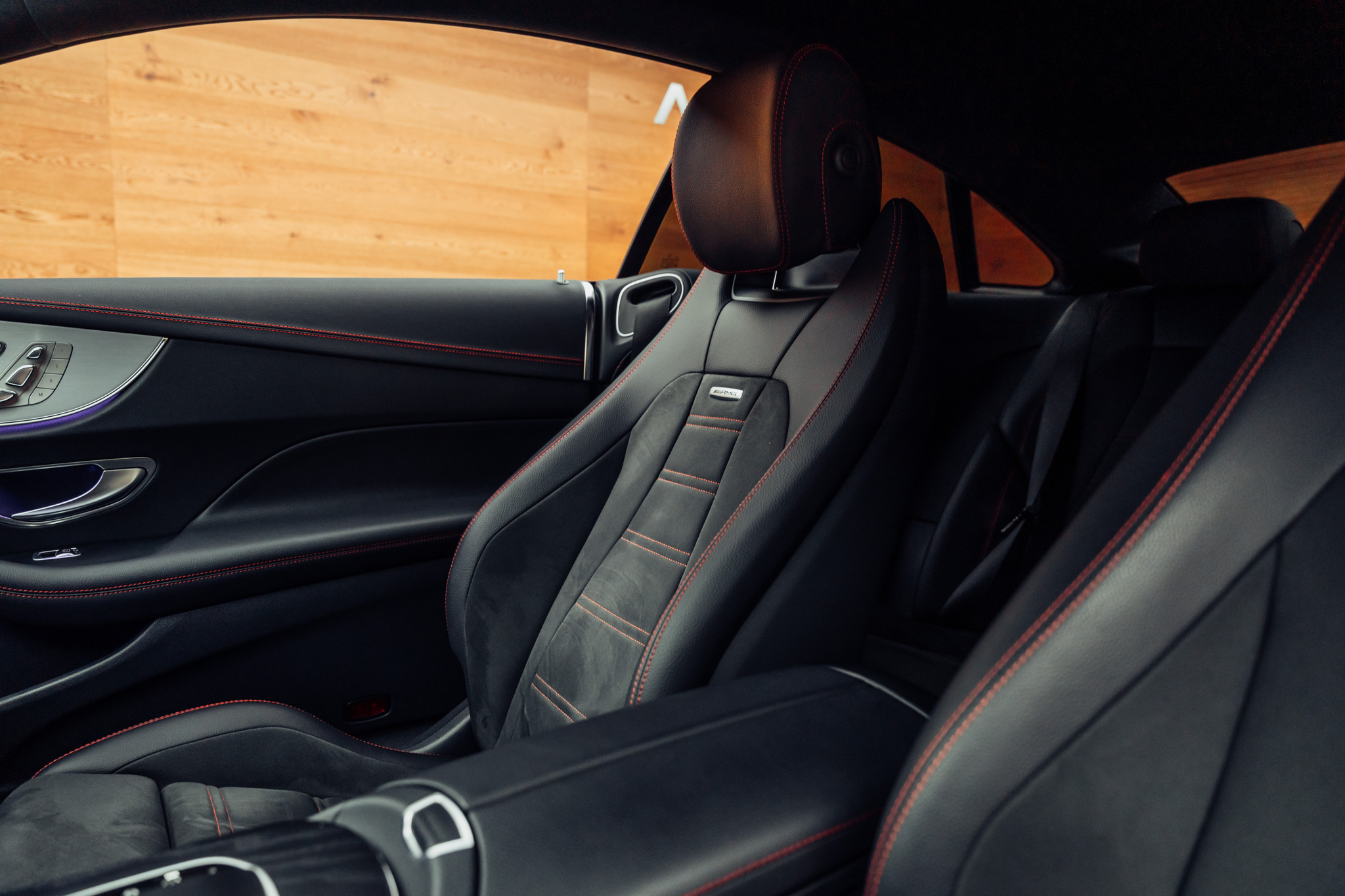 listing desktop thumbnail image 7