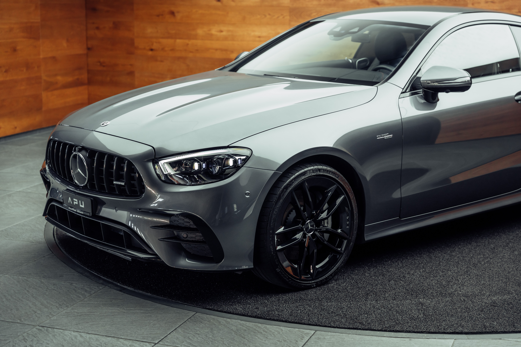 listing desktop thumbnail image 19