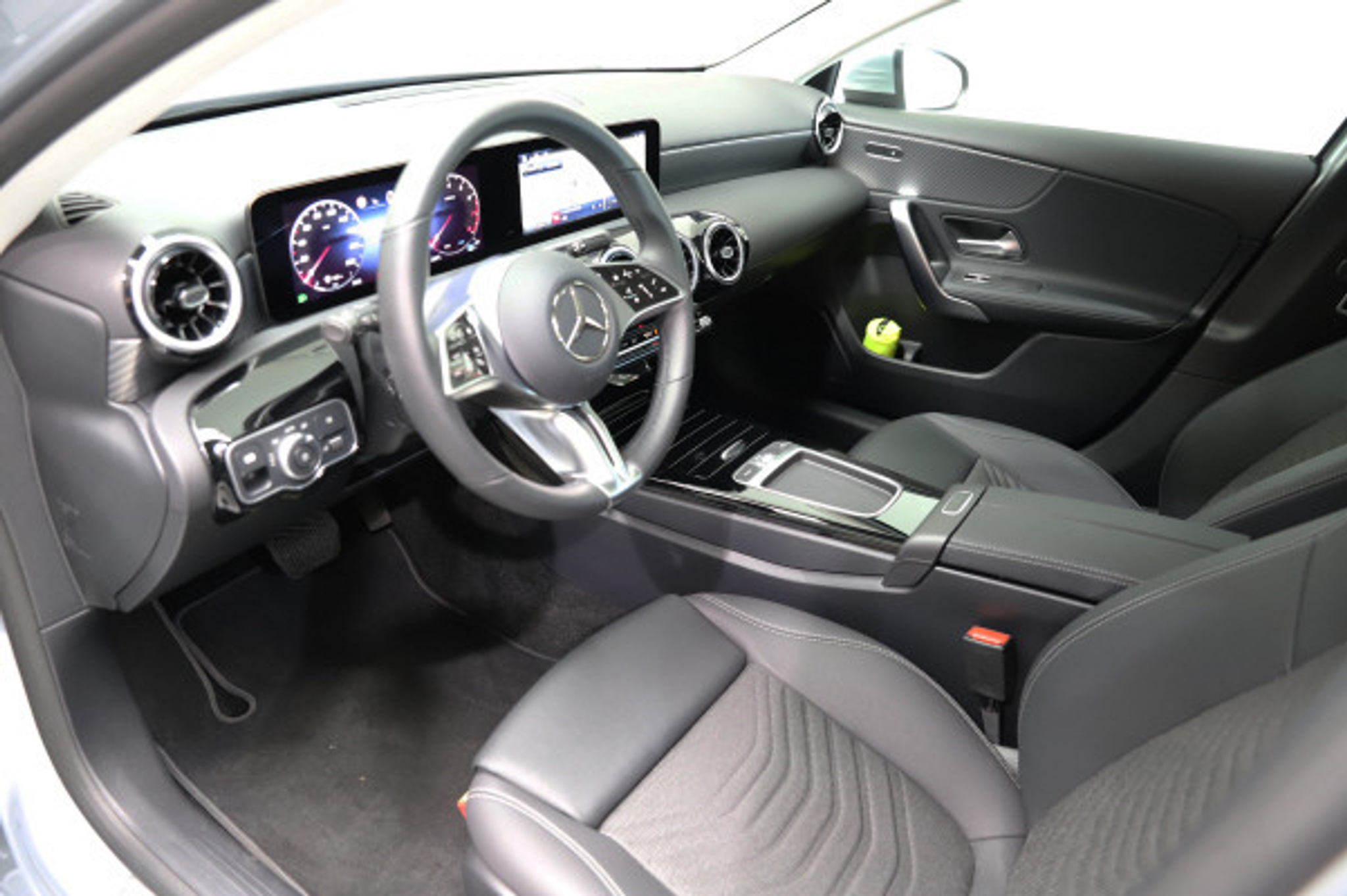 listing desktop thumbnail image 7