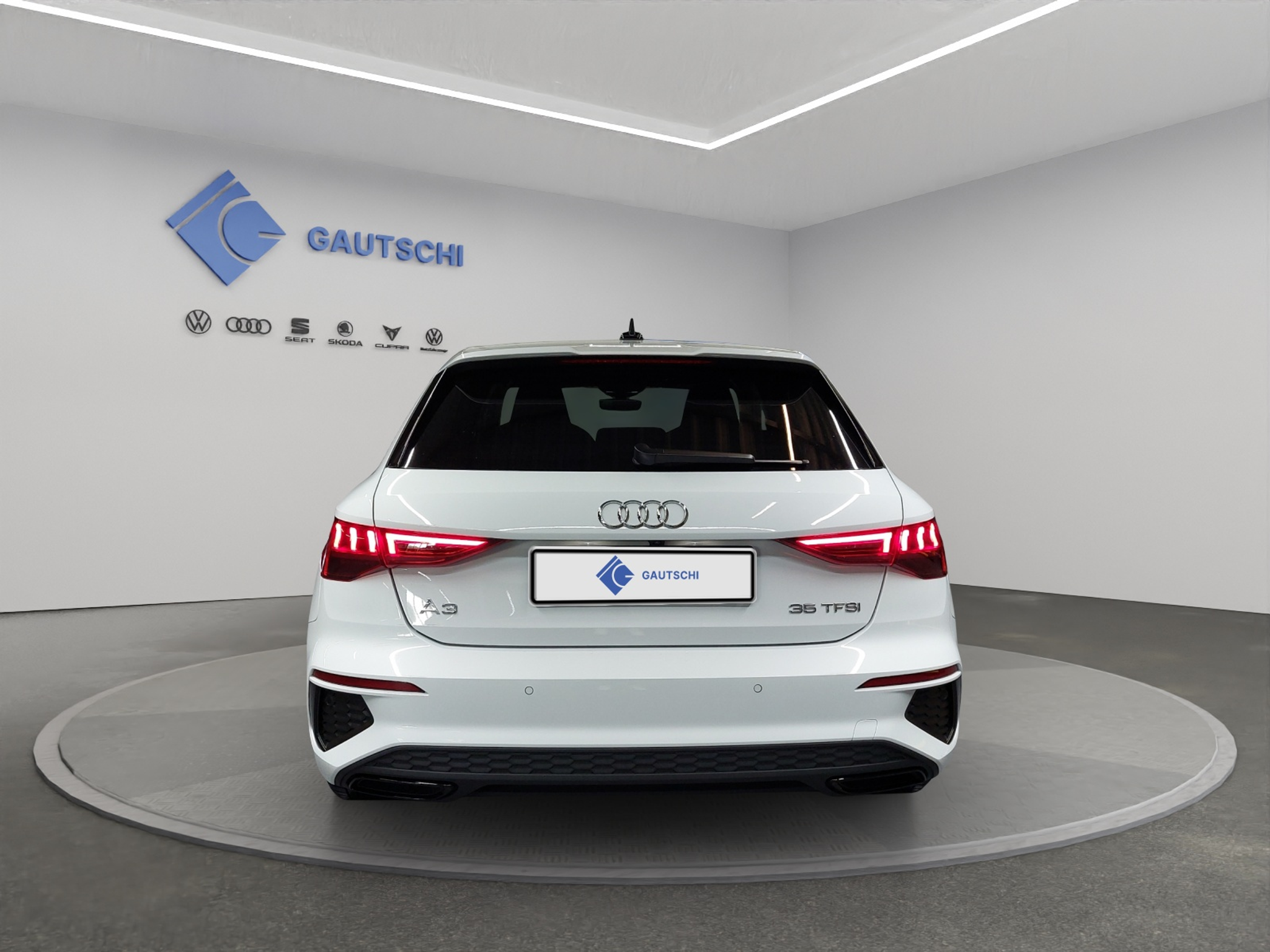 listing desktop thumbnail image 3