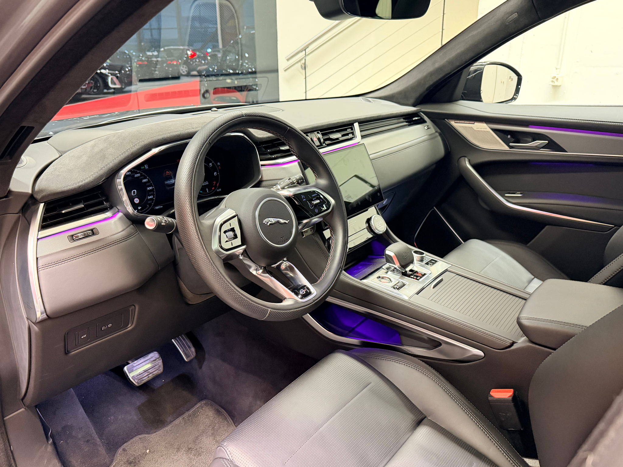 listing desktop thumbnail image 10