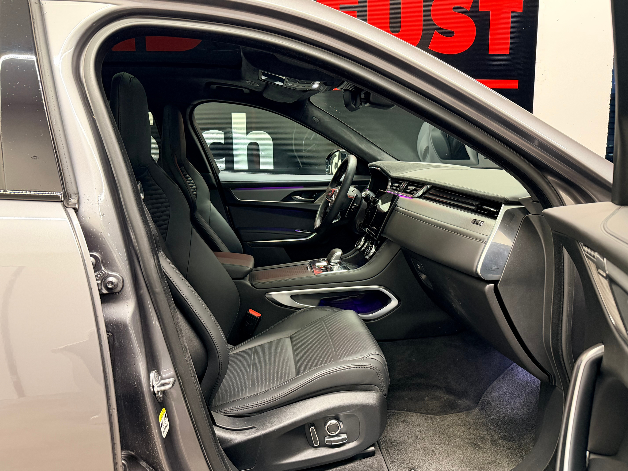 listing desktop thumbnail image 20