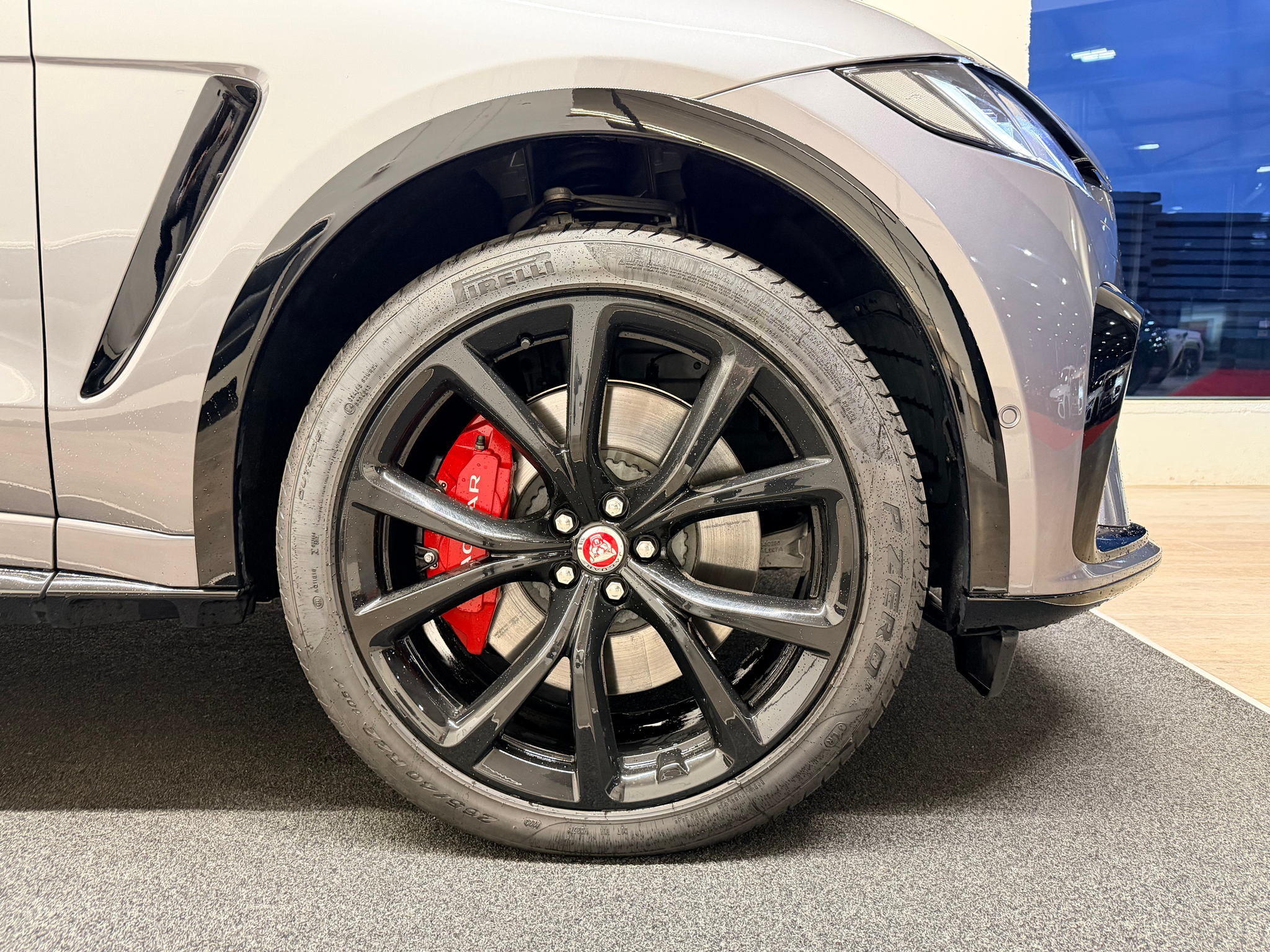 listing desktop thumbnail image 5