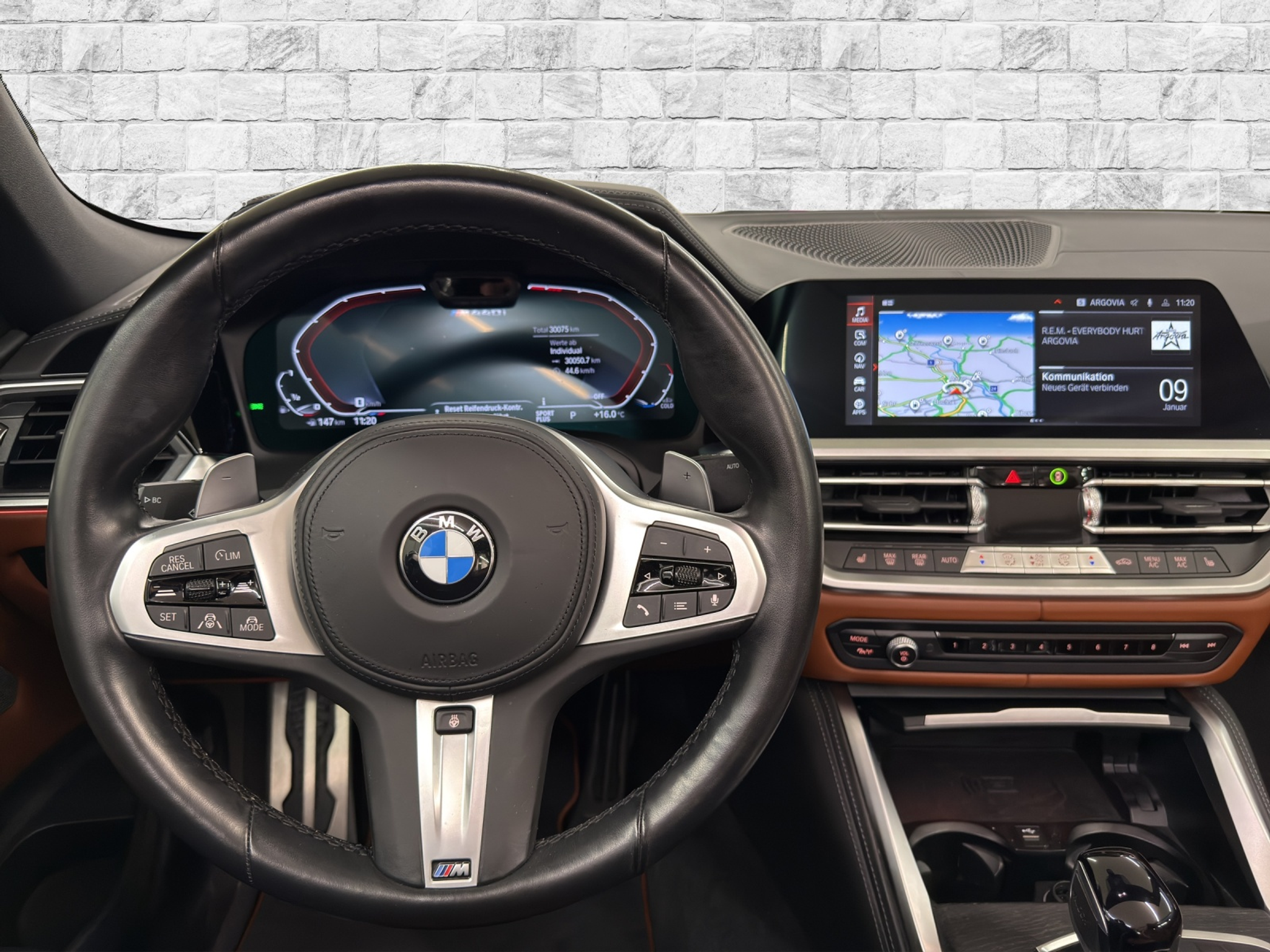 listing desktop thumbnail image 8