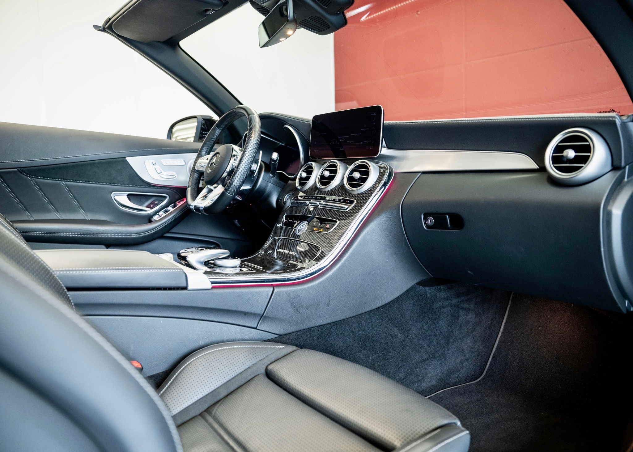 listing desktop thumbnail image 19