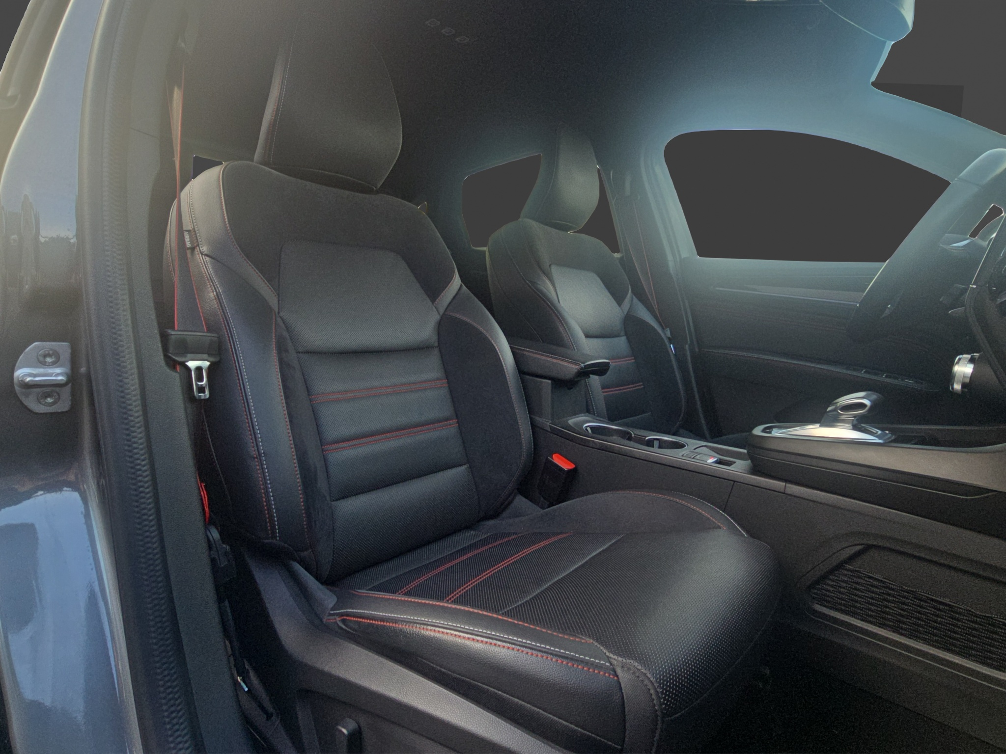 listing desktop thumbnail image 17