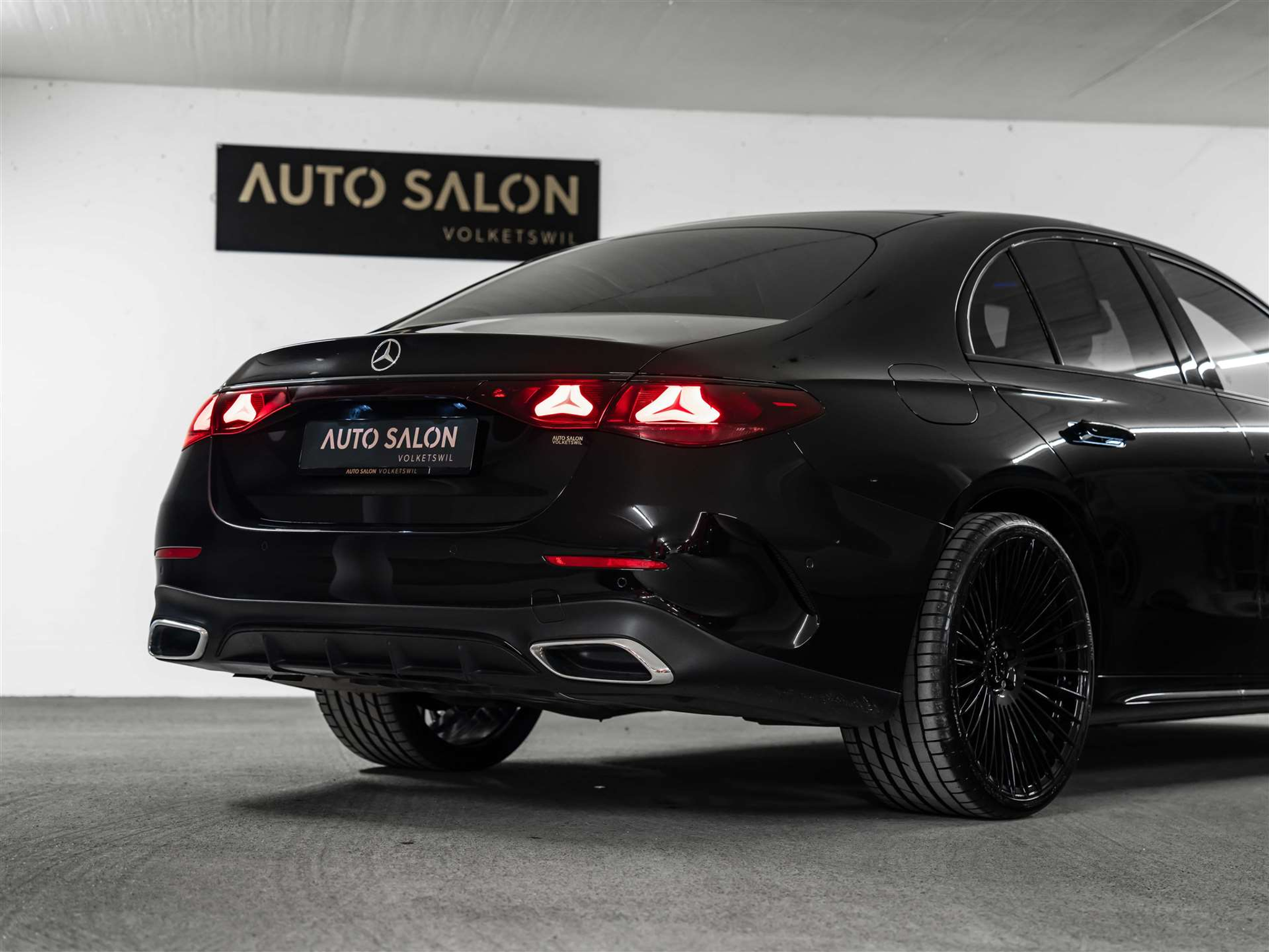 listing desktop thumbnail image 20