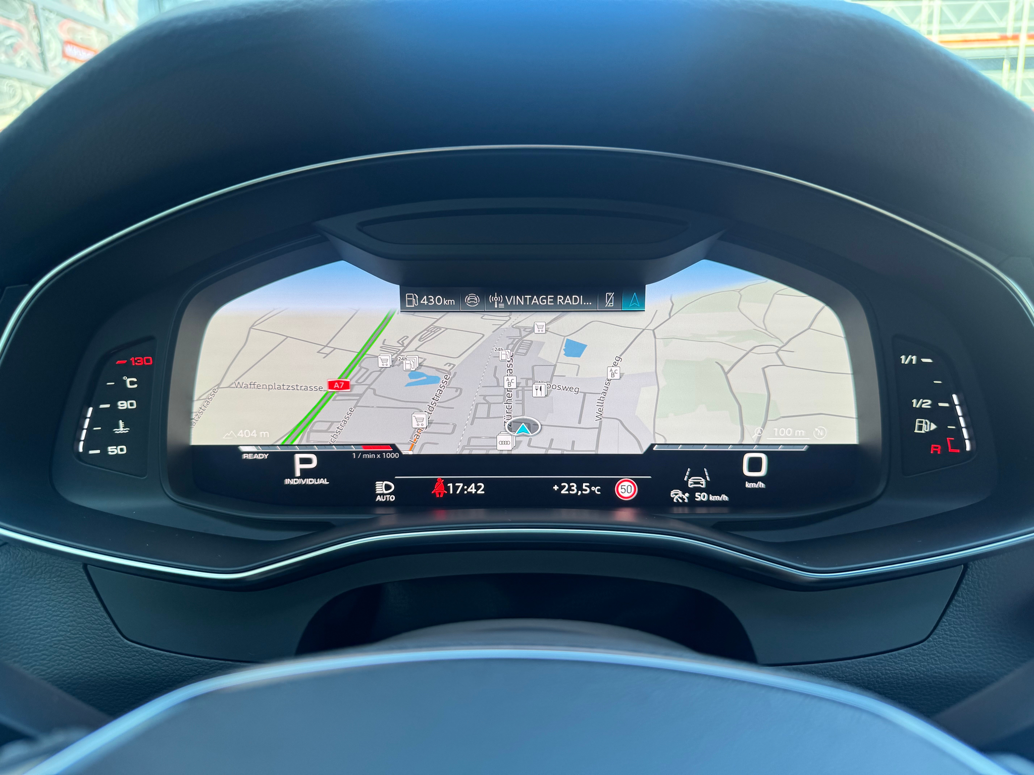 listing desktop thumbnail image 13