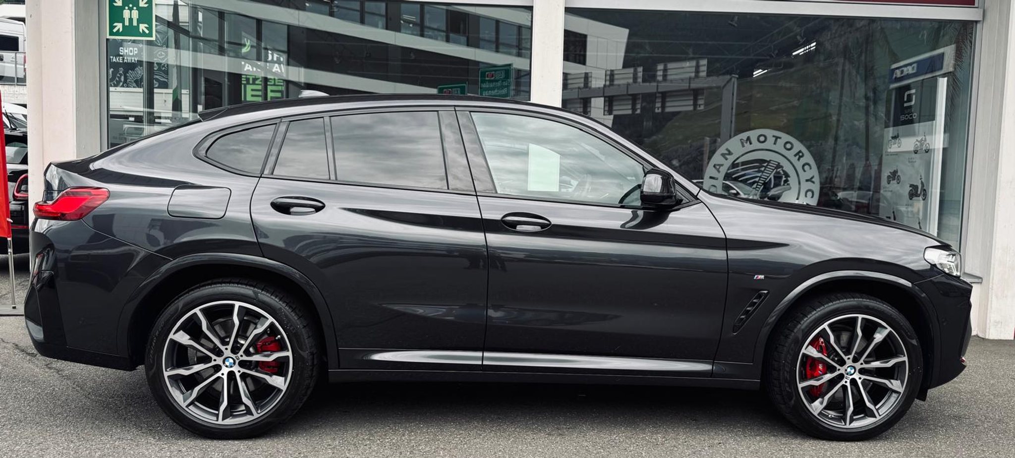 listing desktop thumbnail image 1