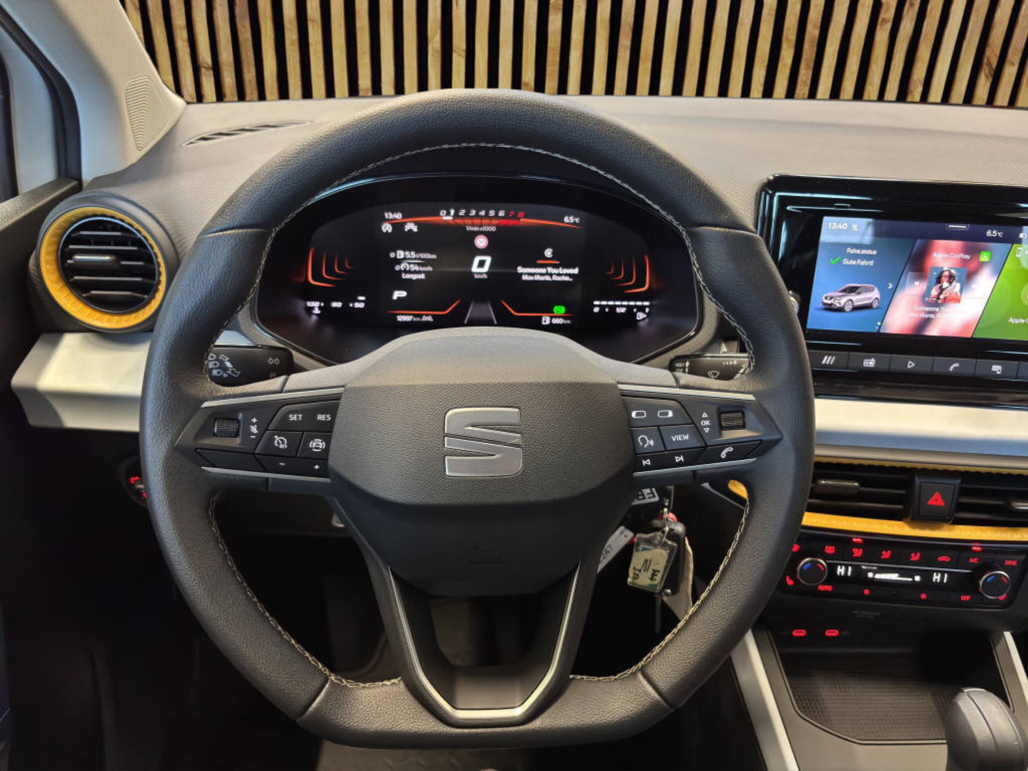 listing desktop thumbnail image 8