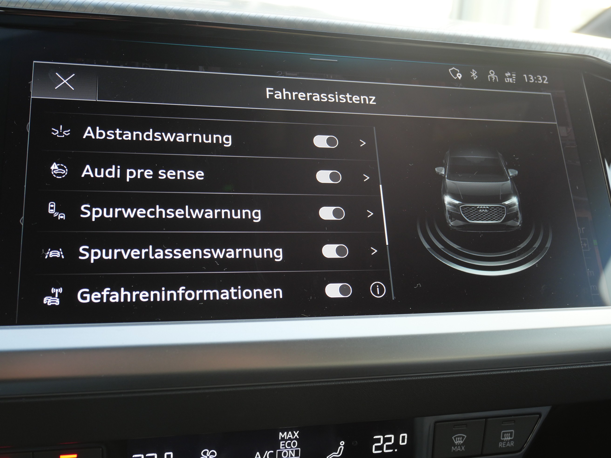 listing desktop thumbnail image 19