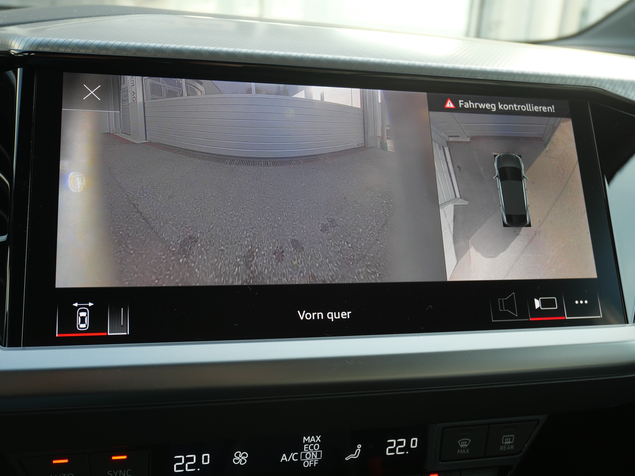 listing desktop thumbnail image 17