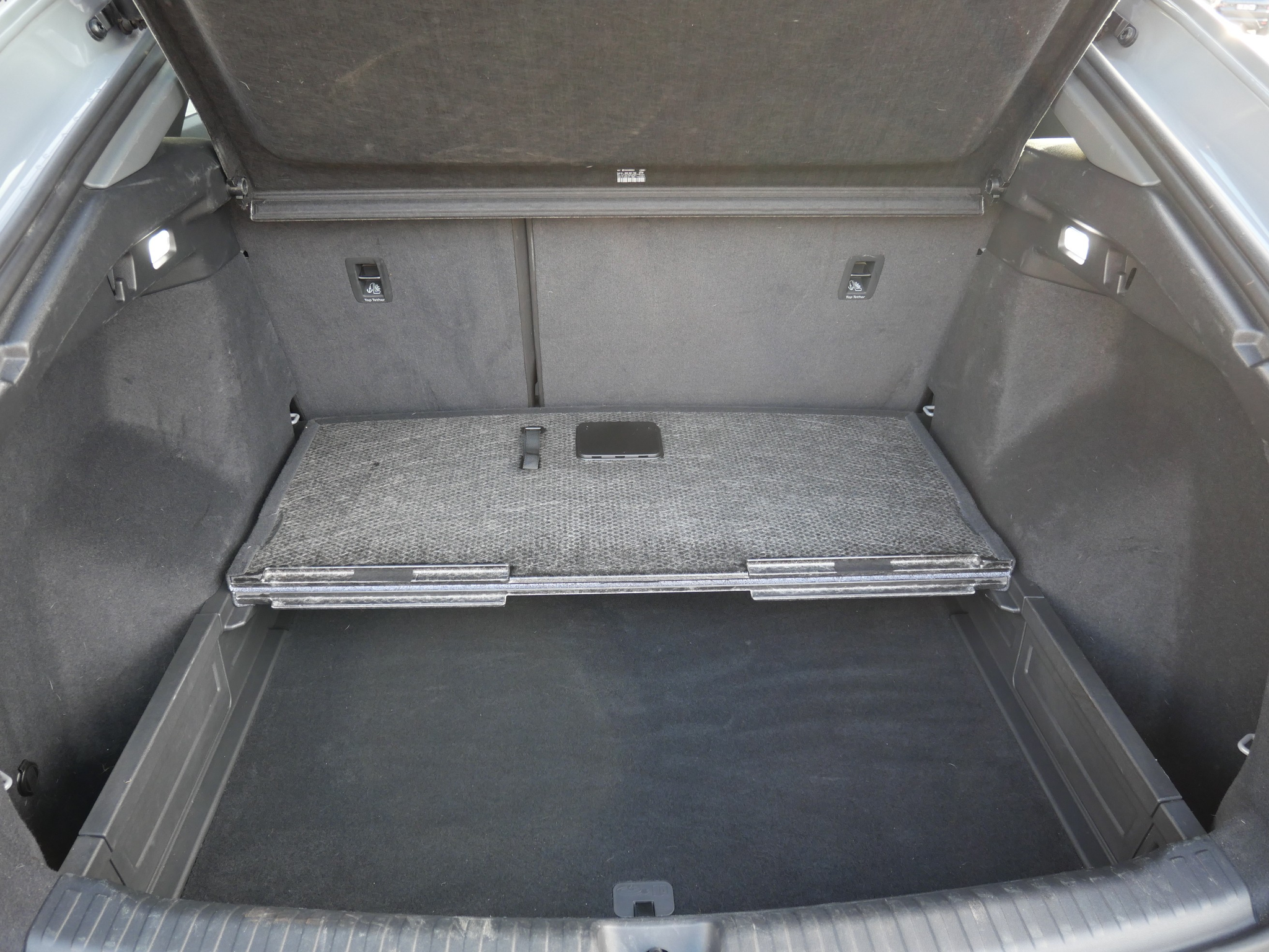 listing desktop thumbnail image 7