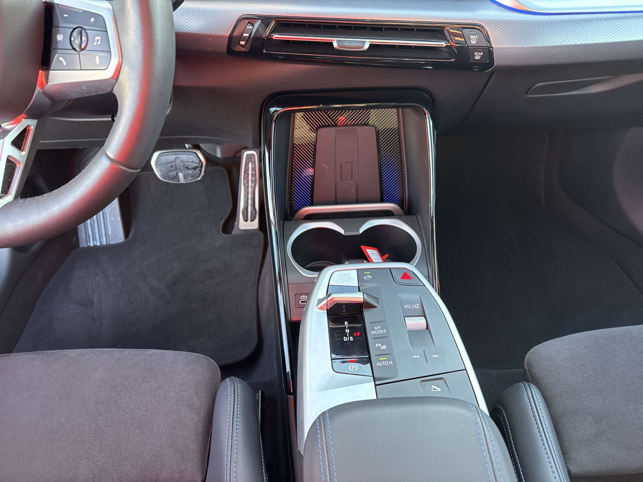 listing desktop thumbnail image 11