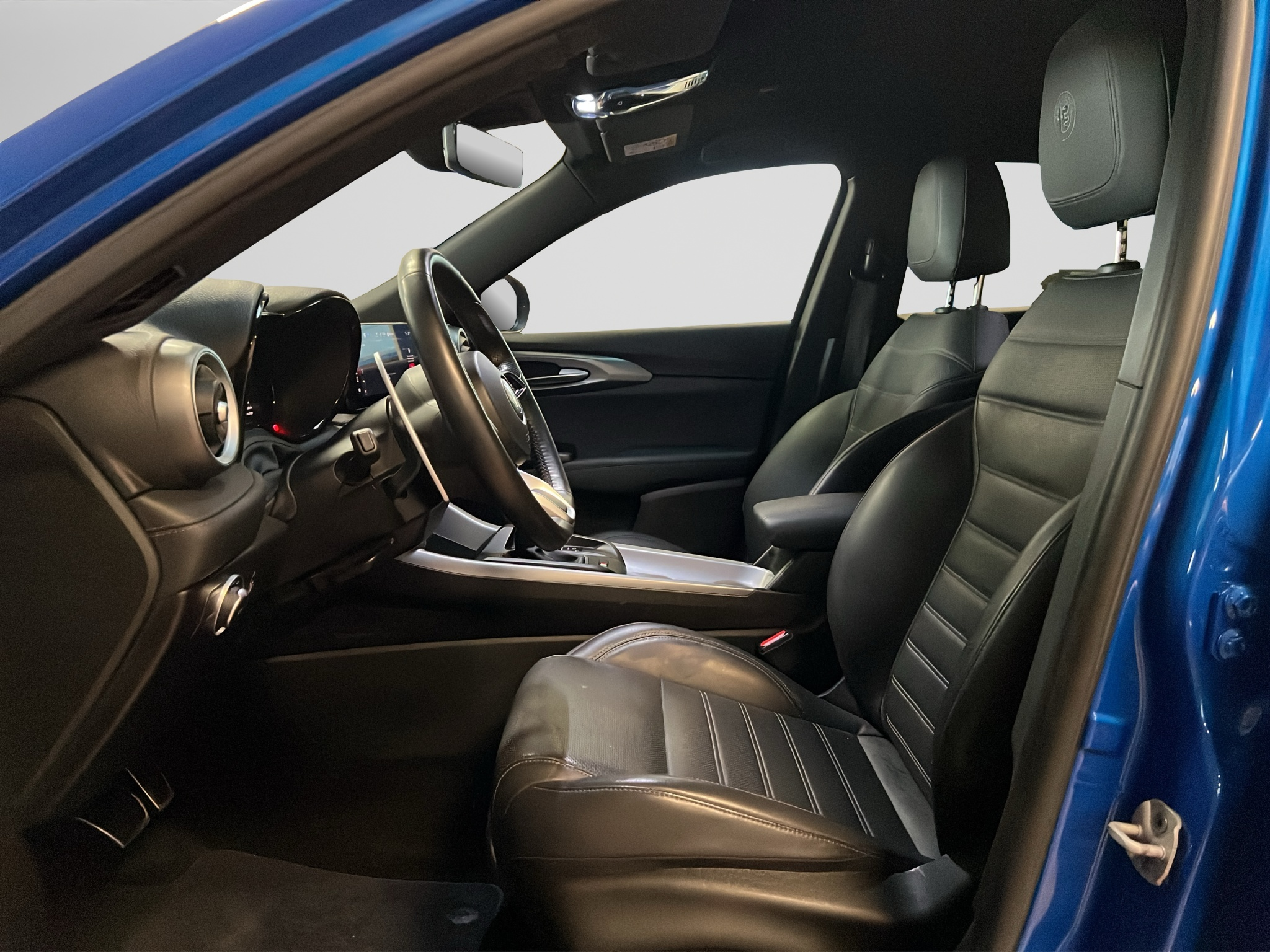 listing desktop thumbnail image 7