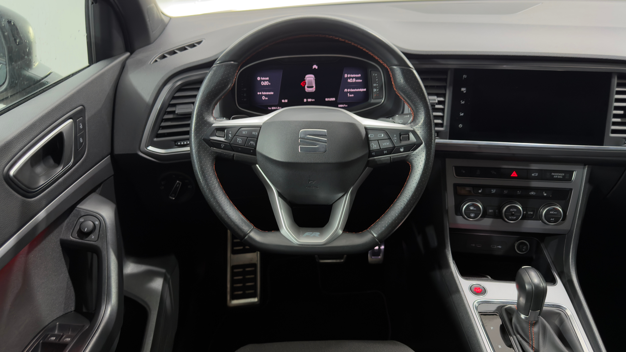 listing desktop thumbnail image 12